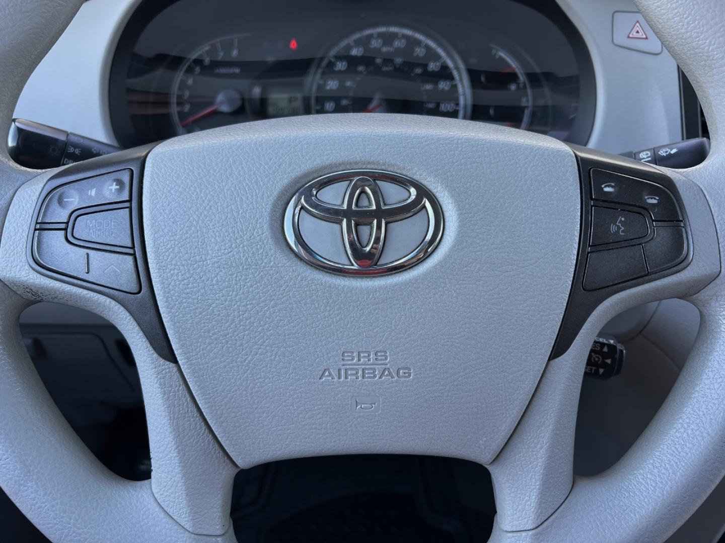 2011 MAROON /Gray Cloth Toyota Sienna LE 8-Pass V6 (5TDKK3DC4BS) with an 3.5L V6 engine, Automatic transmission, located at 2990 Old Orchard Rd., Jackson, MO, 63755, 37.354214, -89.612106 - 2011 Toyota Sienna LE Local 1-Owner 199xxx miles Front Wheel Drive 3.5L V6 Automatic 3rd Row Power Driver Seat Backup Camera Cruise Power Windows/Locks/Mirrors We have financing available and we accept trades! Fill out a credit application on our website or come by today! If you have any - Photo#21