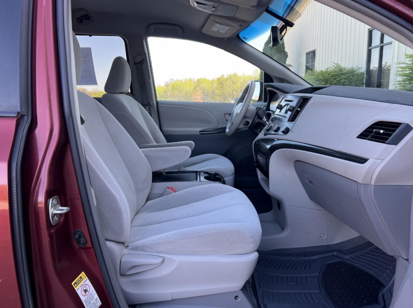 2011 MAROON /Gray Cloth Toyota Sienna LE 8-Pass V6 (5TDKK3DC4BS) with an 3.5L V6 engine, Automatic transmission, located at 2990 Old Orchard Rd., Jackson, MO, 63755, 37.354214, -89.612106 - 2011 Toyota Sienna LE Local 1-Owner 199xxx miles Front Wheel Drive 3.5L V6 Automatic 3rd Row Power Driver Seat Backup Camera Cruise Power Windows/Locks/Mirrors We have financing available and we accept trades! Fill out a credit application on our website or come by today! If you have any - Photo#14