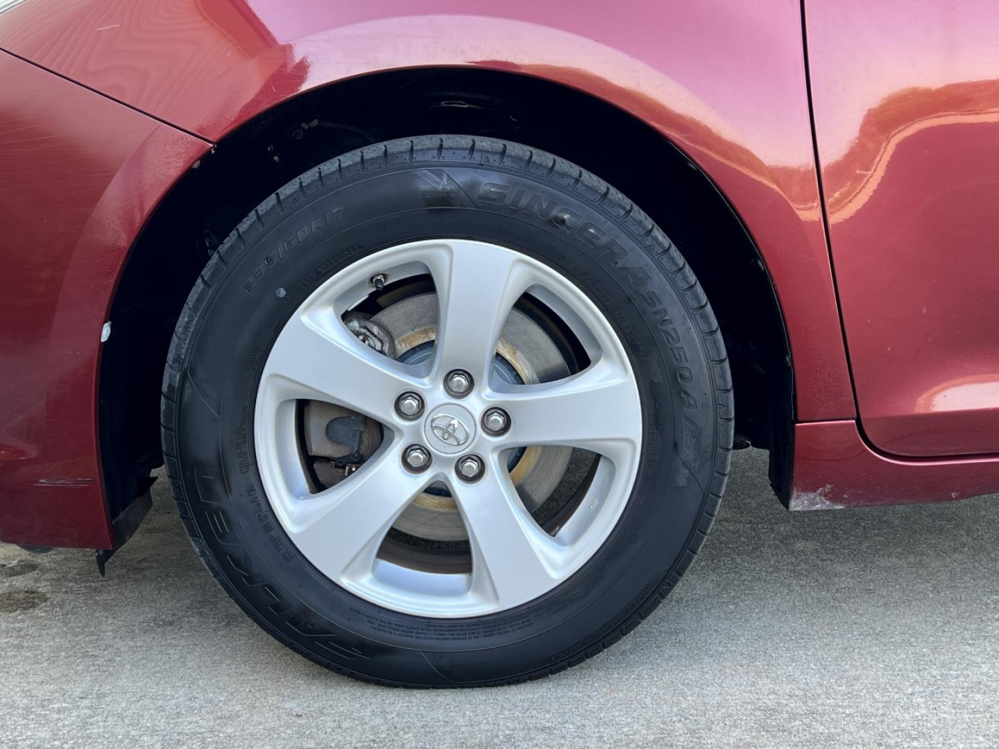 2011 MAROON /Gray Cloth Toyota Sienna LE 8-Pass V6 (5TDKK3DC4BS) with an 3.5L V6 engine, Automatic transmission, located at 2990 Old Orchard Rd., Jackson, MO, 63755, 37.354214, -89.612106 - 2011 Toyota Sienna LE Local 1-Owner 199xxx miles Front Wheel Drive 3.5L V6 Automatic 3rd Row Power Driver Seat Backup Camera Cruise Power Windows/Locks/Mirrors We have financing available and we accept trades! Fill out a credit application on our website or come by today! If you have any - Photo#32