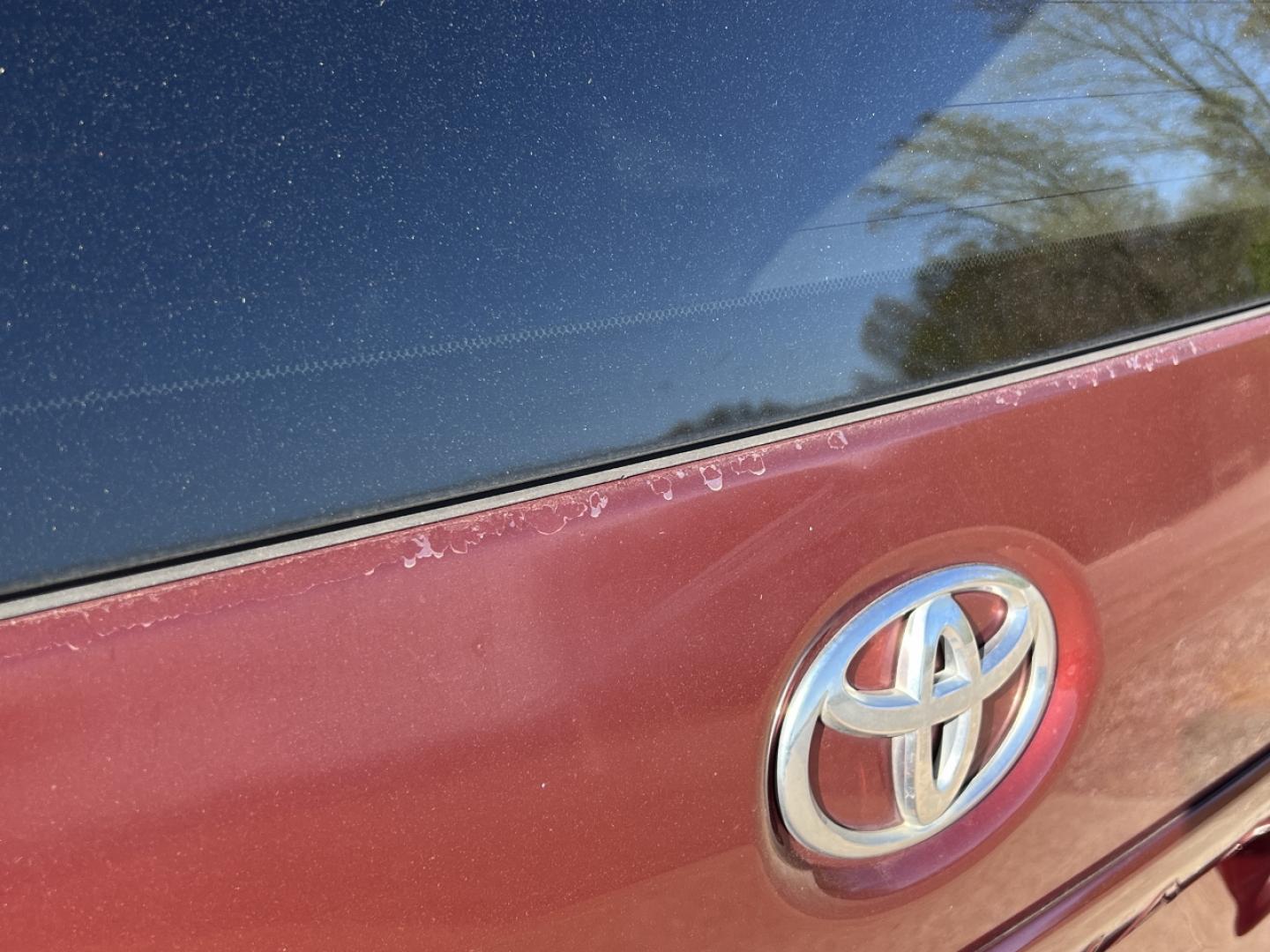 2011 MAROON /Gray Cloth Toyota Sienna LE 8-Pass V6 (5TDKK3DC4BS) with an 3.5L V6 engine, Automatic transmission, located at 2990 Old Orchard Rd., Jackson, MO, 63755, 37.354214, -89.612106 - 2011 Toyota Sienna LE Local 1-Owner 199xxx miles Front Wheel Drive 3.5L V6 Automatic 3rd Row Power Driver Seat Backup Camera Cruise Power Windows/Locks/Mirrors We have financing available and we accept trades! Fill out a credit application on our website or come by today! If you have any - Photo#37
