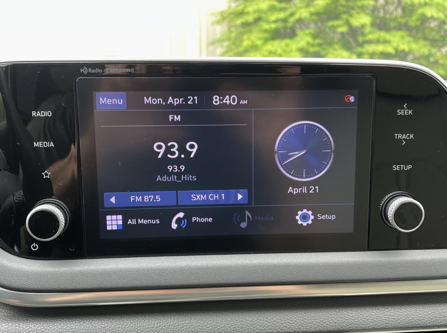 2022 GRAY /Gray Cloth Hyundai Sonata SEL (KMHL64JA1NA) with an 2.5L 4 Cyl. engine, Automatic transmission, located at 2990 Old Orchard Rd., Jackson, MO, 63755, 37.354214, -89.612106 - 2022 Hyundai Sonata SEL Local 1-Owner 75xxx miles Front Wheel Drive 2.5L 4 Cyl. Automatic Backup Camera Power Driver Seat Heated Seats Bluetooth Remote Start Cruise Power Windows/Locks/Mirrors We have financing available and we accept trades! Fill out a credit application on our website - Photo#26