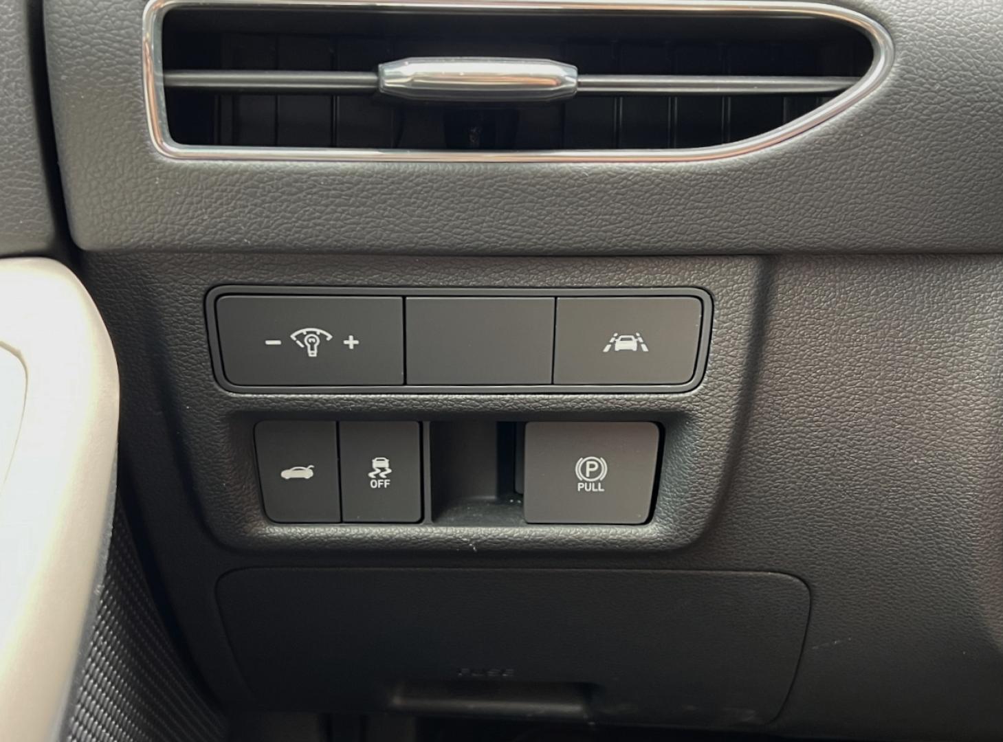 2022 GRAY /Gray Cloth Hyundai Sonata SEL (KMHL64JA1NA) with an 2.5L 4 Cyl. engine, Automatic transmission, located at 2990 Old Orchard Rd., Jackson, MO, 63755, 37.354214, -89.612106 - 2022 Hyundai Sonata SEL Local 1-Owner 75xxx miles Front Wheel Drive 2.5L 4 Cyl. Automatic Backup Camera Power Driver Seat Heated Seats Bluetooth Remote Start Cruise Power Windows/Locks/Mirrors We have financing available and we accept trades! Fill out a credit application on our website - Photo#30