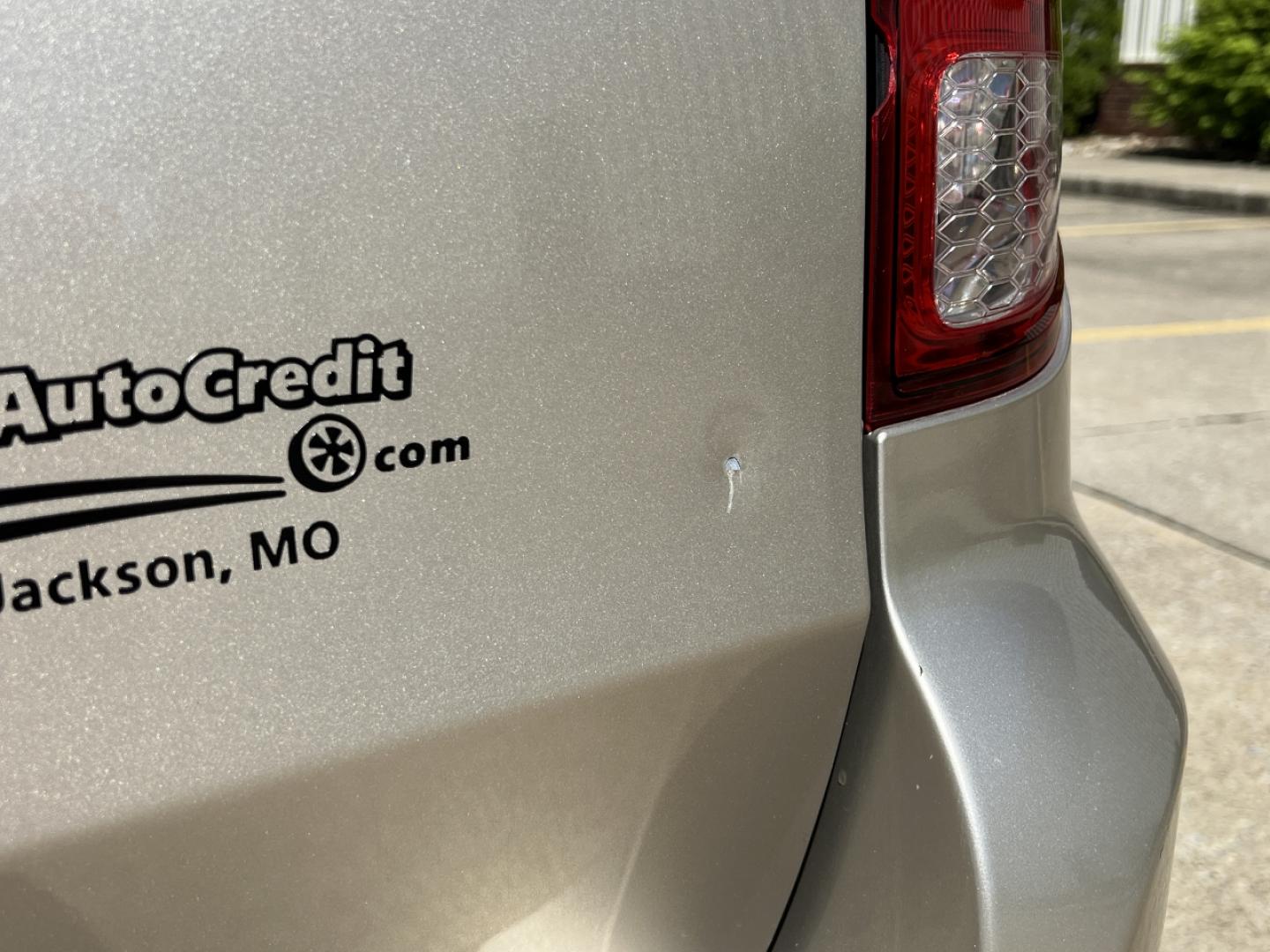 2015 GOLD /Black Cloth Dodge Grand Caravan SE (2C4RDGBG7FR) with an 3.6L V6 engine, Automatic transmission, located at 2990 Old Orchard Rd., Jackson, MO, 63755, 37.354214, -89.612106 - 2015 Dodge Grand Caravan SE Local 1-Owner Only 50xxx miles Front Wheel Drive 3.6L V6 Automatic 3rd Row Stow 'N Go Cruise Power Windows/Locks/Mirrors We have financing available and we accept trades! Fill out a credit application on our website or come by today! If you have any questions, - Photo#33