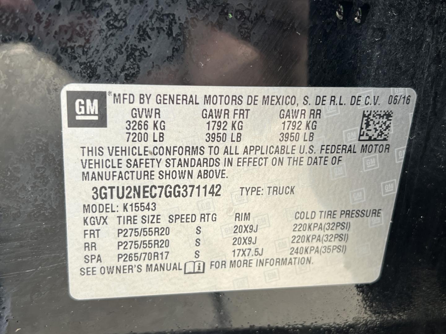 2016 BLACK /Black Leather GMC Sierra 1500 SLT Crew Cab 4WD (3GTU2NEC7GG) with an 5.3L V8 engine, Automatic transmission, located at 2990 Old Orchard Rd., Jackson, MO, 63755, 37.354214, -89.612106 - 2016 GMC Sierra 1500 SLT 131xxx miles 4x4 5.3L V8 Automatic Leather 22" Wheels Navigation Backup Camera Power/Heated/Cooled Seats Bluetooth Cruise Remote Start Power Windows/Locks/Mirrors We have financing available and we accept trades! Fill out a credit application on our website or - Photo#44