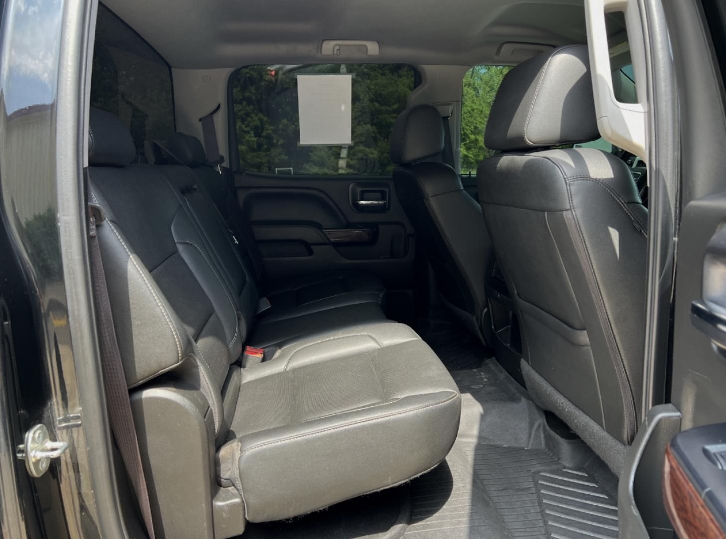2016 BLACK /Black Leather GMC Sierra 1500 SLT Crew Cab 4WD (3GTU2NEC7GG) with an 5.3L V8 engine, Automatic transmission, located at 2990 Old Orchard Rd., Jackson, MO, 63755, 37.354214, -89.612106 - 2016 GMC Sierra 1500 SLT 131xxx miles 4x4 5.3L V8 Automatic Leather 22" Wheels Navigation Backup Camera Power/Heated/Cooled Seats Bluetooth Cruise Remote Start Power Windows/Locks/Mirrors We have financing available and we accept trades! Fill out a credit application on our website or - Photo#19