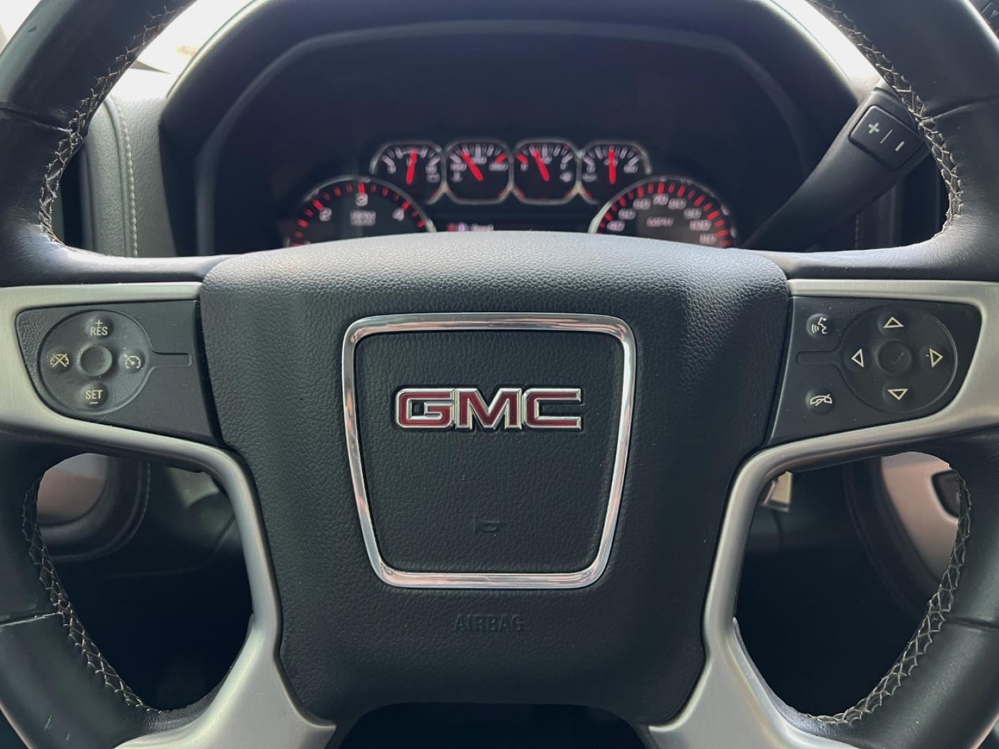 2016 BLACK /Black Leather GMC Sierra 1500 SLT Crew Cab 4WD (3GTU2NEC7GG) with an 5.3L V8 engine, Automatic transmission, located at 2990 Old Orchard Rd., Jackson, MO, 63755, 37.354214, -89.612106 - 2016 GMC Sierra 1500 SLT 131xxx miles 4x4 5.3L V8 Automatic Leather 22" Wheels Navigation Backup Camera Power/Heated/Cooled Seats Bluetooth Cruise Remote Start Power Windows/Locks/Mirrors We have financing available and we accept trades! Fill out a credit application on our website or - Photo#22