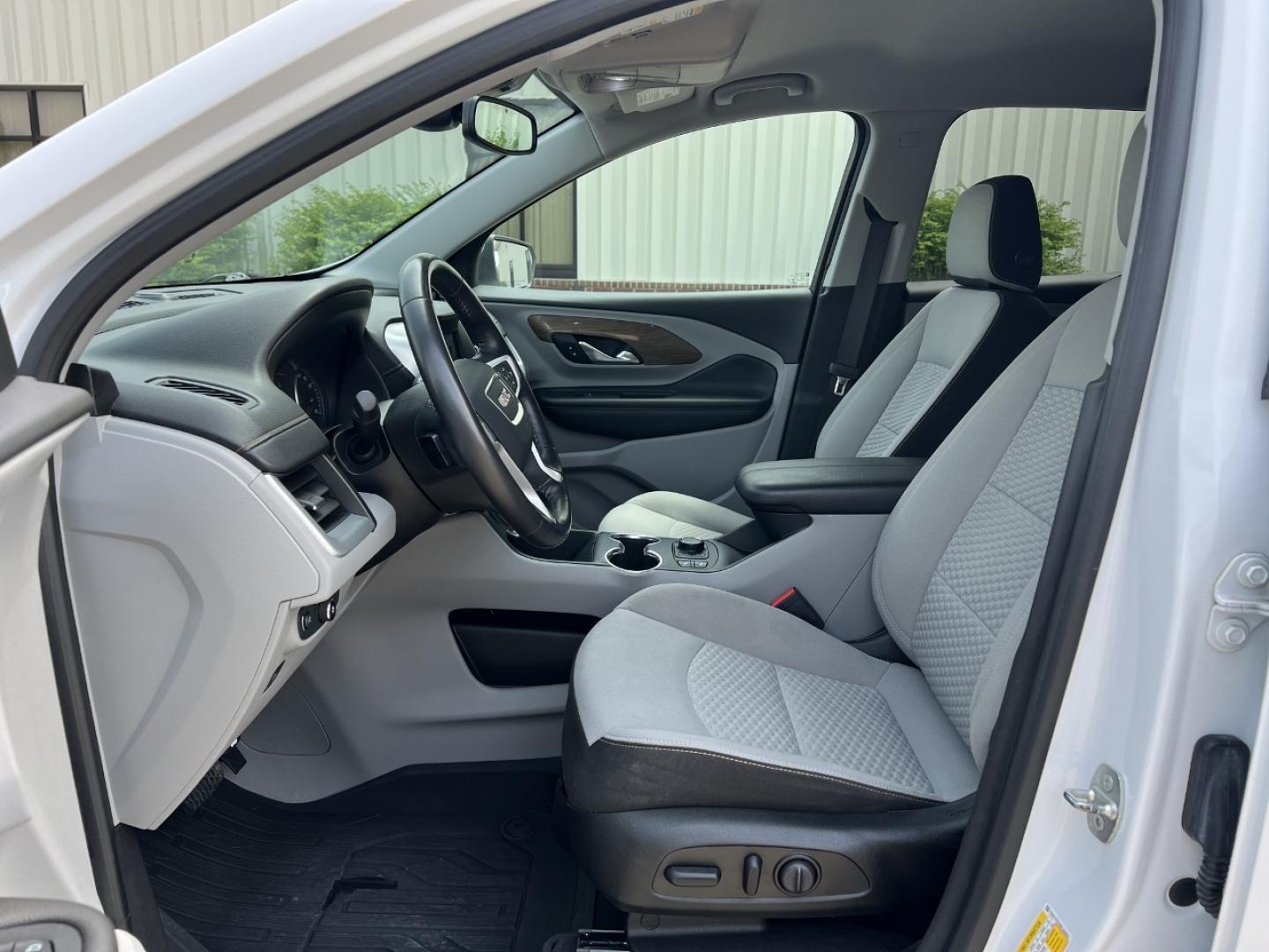 2021 WHITE /Gray Cloth GMC Terrain SLE AWD (3GKALTEV3ML) with an 1.5L 4 Cyl. TURBO engine, Automatic transmission, located at 2990 Old Orchard Rd., Jackson, MO, 63755, 37.354214, -89.612106 - 2021 GMC Terrain SLE 70xxx miles All Wheel Drive 1.5L 4 Cyl. Automatic Backup Camera Power Driver Seat Heated Seats Bluetooth Remote Start Cruise Power Windows/Locks/Mirrors We have financing available and we accept trades! Fill out a credit application on our website or come by today! - Photo#14