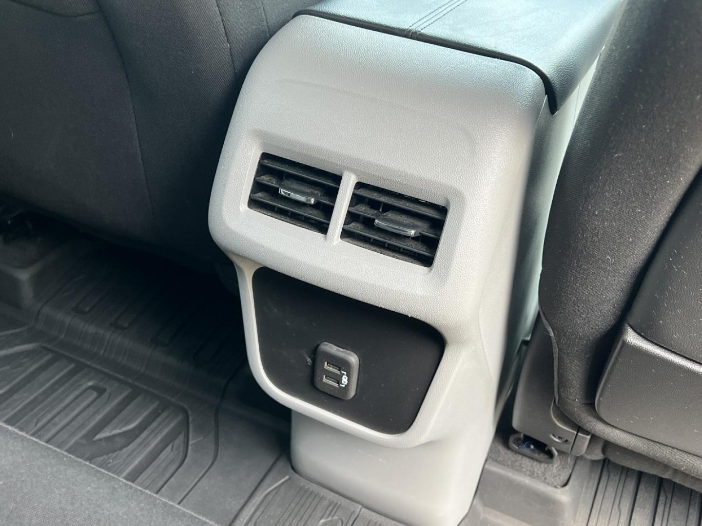 2021 WHITE /Gray Cloth GMC Terrain SLE AWD (3GKALTEV3ML) with an 1.5L 4 Cyl. TURBO engine, Automatic transmission, located at 2990 Old Orchard Rd., Jackson, MO, 63755, 37.354214, -89.612106 - 2021 GMC Terrain SLE 70xxx miles All Wheel Drive 1.5L 4 Cyl. Automatic Backup Camera Power Driver Seat Heated Seats Bluetooth Remote Start Cruise Power Windows/Locks/Mirrors We have financing available and we accept trades! Fill out a credit application on our website or come by today! - Photo#32