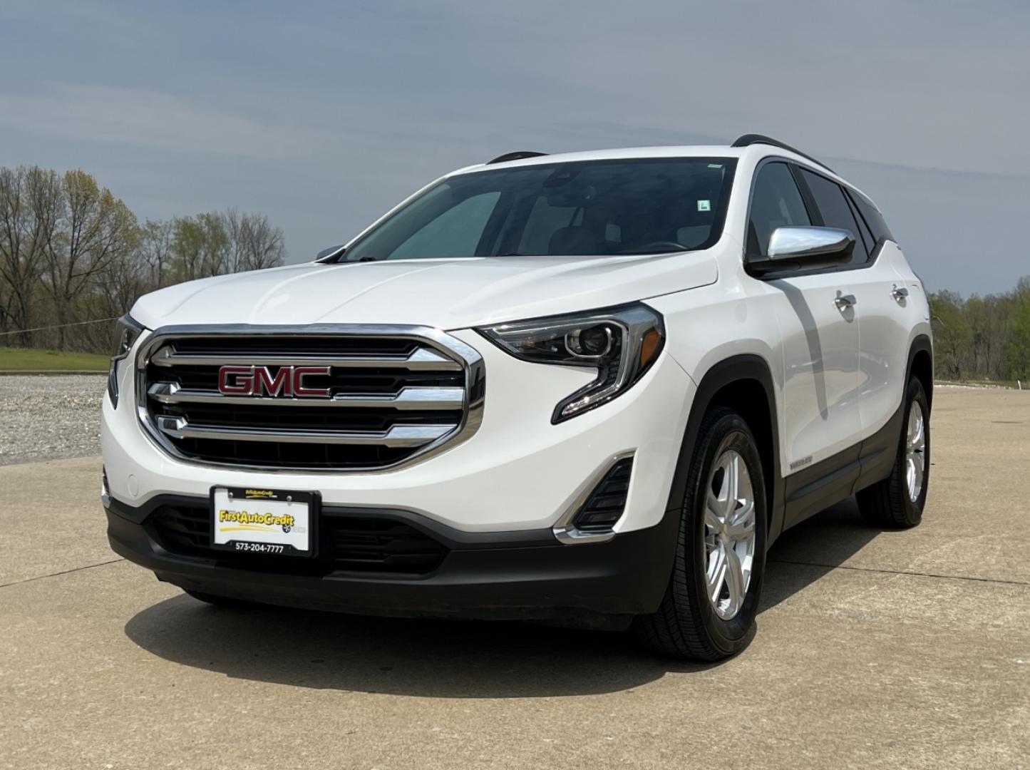 2021 WHITE /Gray Cloth GMC Terrain SLE AWD (3GKALTEV3ML) with an 1.5L 4 Cyl. TURBO engine, Automatic transmission, located at 2990 Old Orchard Rd., Jackson, MO, 63755, 37.354214, -89.612106 - 2021 GMC Terrain SLE 70xxx miles All Wheel Drive 1.5L 4 Cyl. Automatic Backup Camera Power Driver Seat Heated Seats Bluetooth Remote Start Cruise Power Windows/Locks/Mirrors We have financing available and we accept trades! Fill out a credit application on our website or come by today! - Photo#6