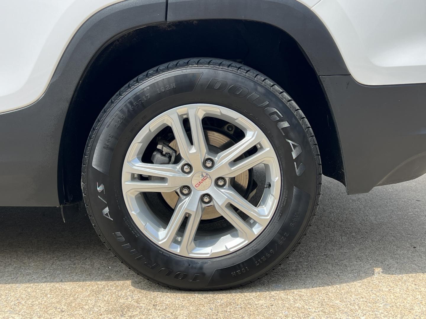 2021 WHITE /Gray Cloth GMC Terrain SLE AWD (3GKALTEV3ML) with an 1.5L 4 Cyl. TURBO engine, Automatic transmission, located at 2990 Old Orchard Rd., Jackson, MO, 63755, 37.354214, -89.612106 - 2021 GMC Terrain SLE 70xxx miles All Wheel Drive 1.5L 4 Cyl. Automatic Backup Camera Power Driver Seat Heated Seats Bluetooth Remote Start Cruise Power Windows/Locks/Mirrors We have financing available and we accept trades! Fill out a credit application on our website or come by today! - Photo#38