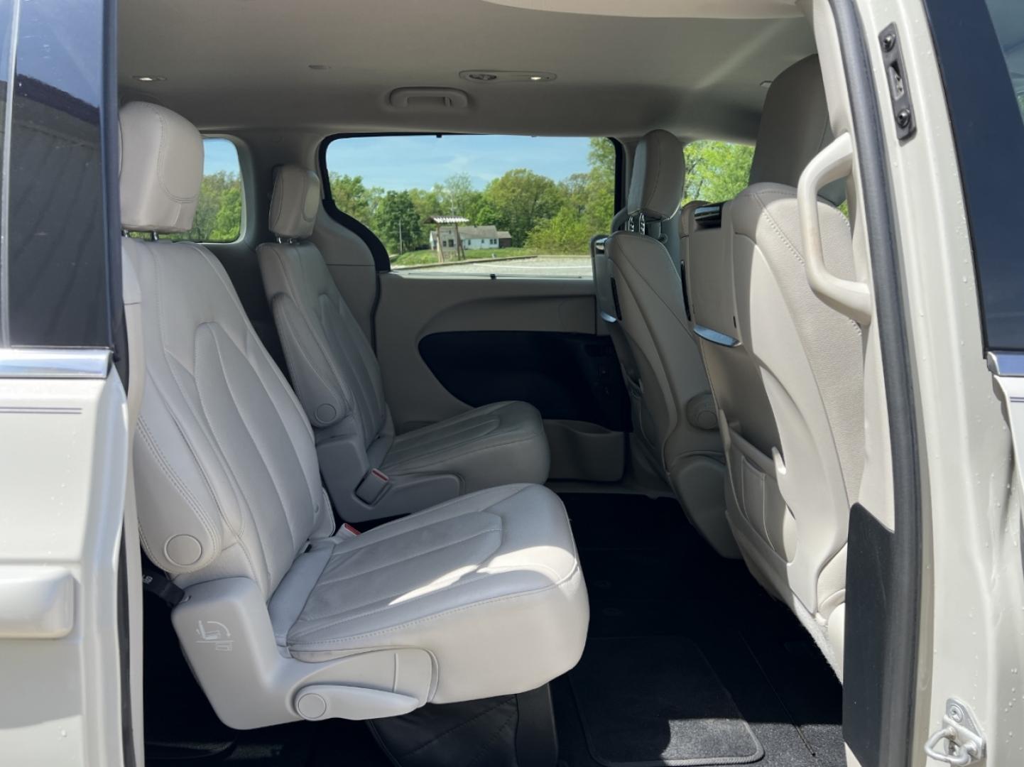 2017 TAN /Tan Leather Chrysler Pacifica Touring-L Plus (2C4RC1EG3HR) with an 3.6L V6 engine, Automatic transmission, located at 2990 Old Orchard Rd., Jackson, MO, 63755, 37.354214, -89.612106 - 2017 Chrysler Pacifica Touring-L Plus 111xxx miles Front Wheel Drive 3.6L V6 Automatic Leather 3rd Row Stow 'N Go Navigation Rear Entertainment Backup Camera Power/Heated Seats Heated Rear Seats Heated Steering Wheel Bluetooth Remote Start Cruise Power Windows/Locks/Mirrors We have - Photo#21
