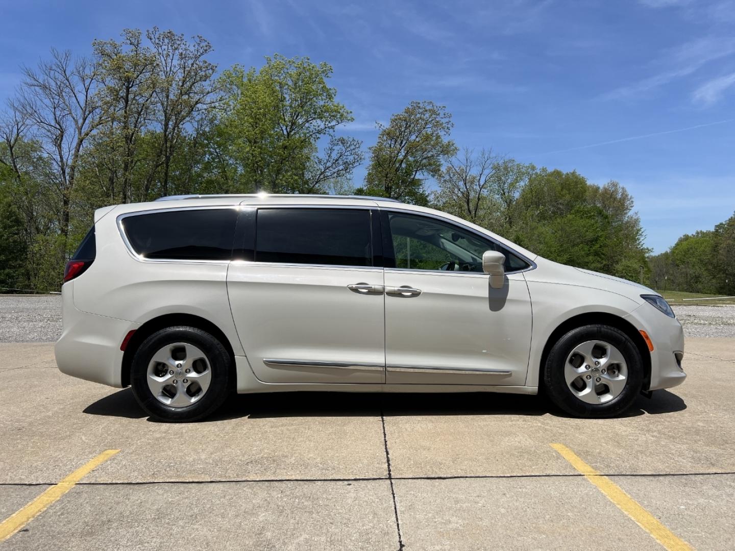 2017 TAN /Tan Leather Chrysler Pacifica Touring-L Plus (2C4RC1EG3HR) with an 3.6L V6 engine, Automatic transmission, located at 2990 Old Orchard Rd., Jackson, MO, 63755, 37.354214, -89.612106 - 2017 Chrysler Pacifica Touring-L Plus 111xxx miles Front Wheel Drive 3.6L V6 Automatic Leather 3rd Row Stow 'N Go Navigation Rear Entertainment Backup Camera Power/Heated Seats Heated Rear Seats Heated Steering Wheel Bluetooth Remote Start Cruise Power Windows/Locks/Mirrors We have - Photo#11