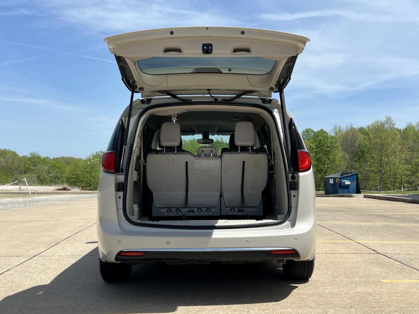 2017 TAN /Tan Leather Chrysler Pacifica Touring-L Plus (2C4RC1EG3HR) with an 3.6L V6 engine, Automatic transmission, located at 2990 Old Orchard Rd., Jackson, MO, 63755, 37.354214, -89.612106 - 2017 Chrysler Pacifica Touring-L Plus 111xxx miles Front Wheel Drive 3.6L V6 Automatic Leather 3rd Row Stow 'N Go Navigation Rear Entertainment Backup Camera Power/Heated Seats Heated Rear Seats Heated Steering Wheel Bluetooth Remote Start Cruise Power Windows/Locks/Mirrors We have - Photo#23