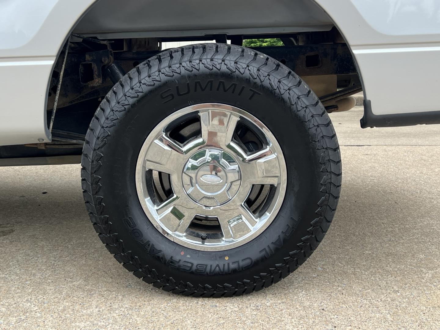 2012 SILVER /Gray Vinyl Ford F-150 XL SuperCab 4WD (1FTFX1ET4CF) with an 3.5L V6 TURBO engine, Automatic transmission, located at 506 S. Kingshighway, Cape Girardeau, MO, 63703, (573) 235-5000, 37.294994, -89.556206 - 2012 Ford F-150 XL 163xxx miles 4x4 3.5L V6 Automatic New Tires Backup Camera Bluetooth Cruise Power Windows/Locks/Mirrors We have financing available and we accept trades! Fill out a credit application on our website or come by today! If you have any questions, give us a call at (573) 23 - Photo#35