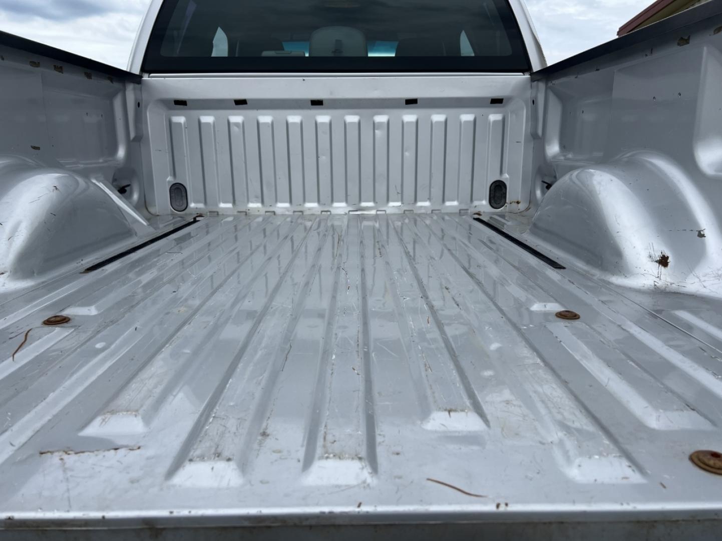 2012 SILVER /Gray Vinyl Ford F-150 XL SuperCab 4WD (1FTFX1ET4CF) with an 3.5L V6 TURBO engine, Automatic transmission, located at 506 S. Kingshighway, Cape Girardeau, MO, 63703, (573) 235-5000, 37.294994, -89.556206 - 2012 Ford F-150 XL 163xxx miles 4x4 3.5L V6 Automatic New Tires Backup Camera Bluetooth Cruise Power Windows/Locks/Mirrors We have financing available and we accept trades! Fill out a credit application on our website or come by today! If you have any questions, give us a call at (573) 23 - Photo#20