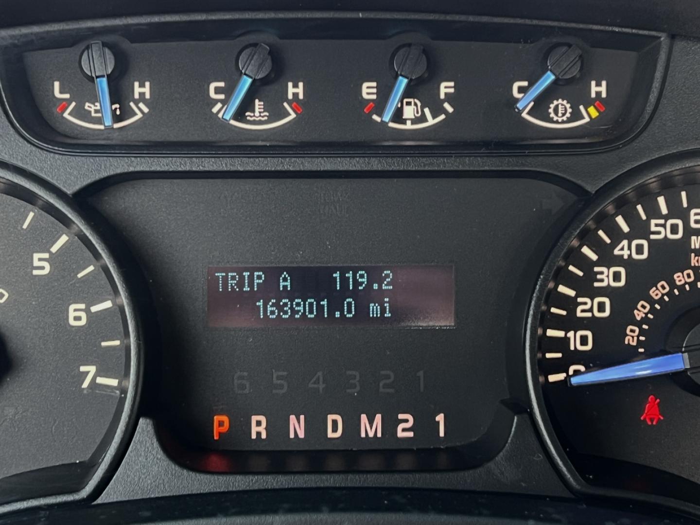 2012 SILVER /Gray Vinyl Ford F-150 XL SuperCab 4WD (1FTFX1ET4CF) with an 3.5L V6 TURBO engine, Automatic transmission, located at 506 S. Kingshighway, Cape Girardeau, MO, 63703, (573) 235-5000, 37.294994, -89.556206 - 2012 Ford F-150 XL 163xxx miles 4x4 3.5L V6 Automatic New Tires Backup Camera Bluetooth Cruise Power Windows/Locks/Mirrors We have financing available and we accept trades! Fill out a credit application on our website or come by today! If you have any questions, give us a call at (573) 23 - Photo#21