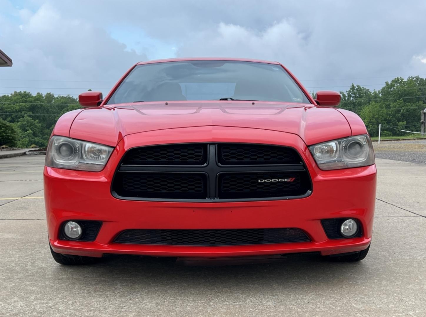 2014 RED /Black Cloth Dodge Charger R/T (2C3CDXCT8EH) with an 5.7L V8 engine, Automatic transmission, located at 506 S. Kingshighway, Cape Girardeau, MO, 63703, (573) 235-5000, 37.294994, -89.556206 - 2014 Dodge Charger R/T 156xxx miles Rear Wheel Drive 5.7L V8 Automatic Power Driver Seat Heated Seats Bluetooth Cruise Power Windows/Locks/Mirrors We have financing available and we accept trades! Fill out a credit application on our website or come by today! If you have any questions, gi - Photo#10