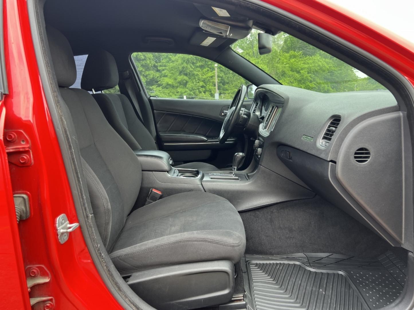 2014 RED /Black Cloth Dodge Charger R/T (2C3CDXCT8EH) with an 5.7L V8 engine, Automatic transmission, located at 506 S. Kingshighway, Cape Girardeau, MO, 63703, (573) 235-5000, 37.294994, -89.556206 - 2014 Dodge Charger R/T 156xxx miles Rear Wheel Drive 5.7L V8 Automatic Power Driver Seat Heated Seats Bluetooth Cruise Power Windows/Locks/Mirrors We have financing available and we accept trades! Fill out a credit application on our website or come by today! If you have any questions, gi - Photo#16