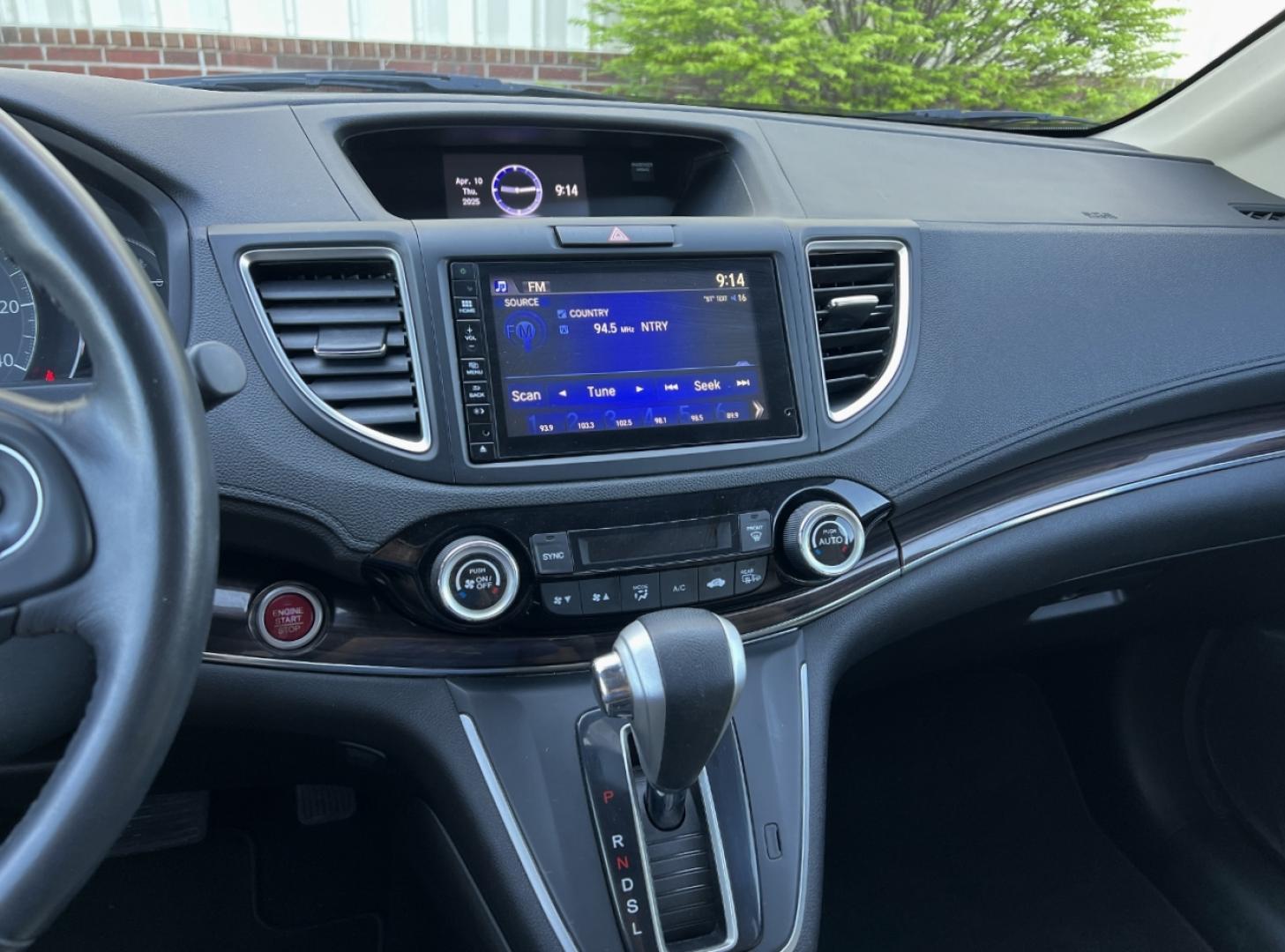 2015 BROWN /Tan Leather Honda CR-V EX-L 4WD (5J6RM4H74FL) with an 2.4L 4 Cyl. engine, Continuously Variable Transmission transmission, located at 2990 Old Orchard Rd., Jackson, MO, 63755, 37.354214, -89.612106 - 2015 Honda CR-V EX-L Local 1-Owner 186xxx miles All Wheel Drive 2.4L 4 Cyl. Automatic Leather Backup Camera Power Driver Seat Heated Seats Sunroof Cruise Power Windows/Locks/Mirrors We have financing available and we accept trades! Fill out a credit application on our website or come by - Photo#25