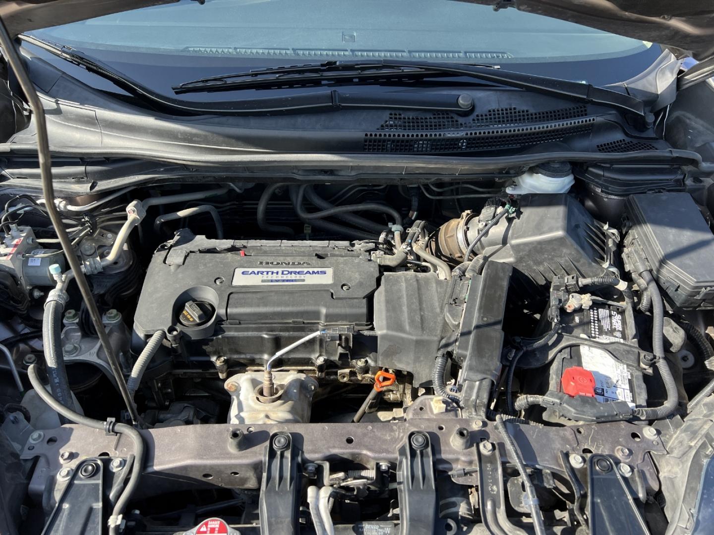 2015 BROWN /Tan Leather Honda CR-V EX-L 4WD (5J6RM4H74FL) with an 2.4L 4 Cyl. engine, Continuously Variable Transmission transmission, located at 2990 Old Orchard Rd., Jackson, MO, 63755, 37.354214, -89.612106 - 2015 Honda CR-V EX-L Local 1-Owner 186xxx miles All Wheel Drive 2.4L 4 Cyl. Automatic Leather Backup Camera Power Driver Seat Heated Seats Sunroof Cruise Power Windows/Locks/Mirrors We have financing available and we accept trades! Fill out a credit application on our website or come by - Photo#33