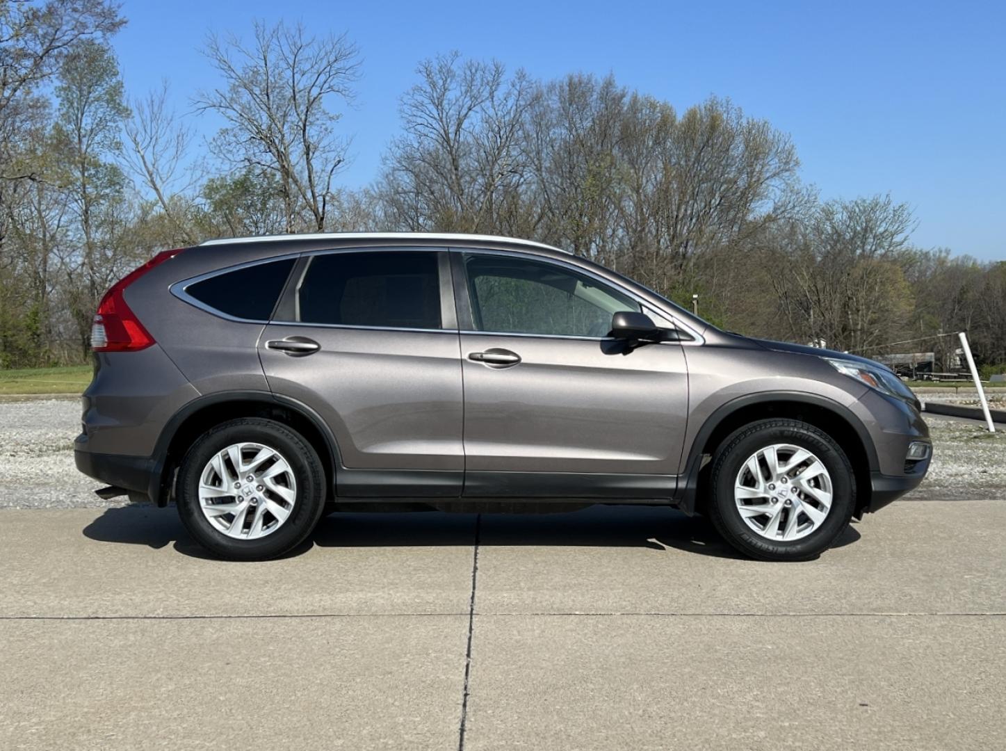 2015 BROWN /Tan Leather Honda CR-V EX-L 4WD (5J6RM4H74FL) with an 2.4L 4 Cyl. engine, Continuously Variable Transmission transmission, located at 2990 Old Orchard Rd., Jackson, MO, 63755, 37.354214, -89.612106 - 2015 Honda CR-V EX-L Local 1-Owner 186xxx miles All Wheel Drive 2.4L 4 Cyl. Automatic Leather Backup Camera Power Driver Seat Heated Seats Sunroof Cruise Power Windows/Locks/Mirrors We have financing available and we accept trades! Fill out a credit application on our website or come by - Photo#9