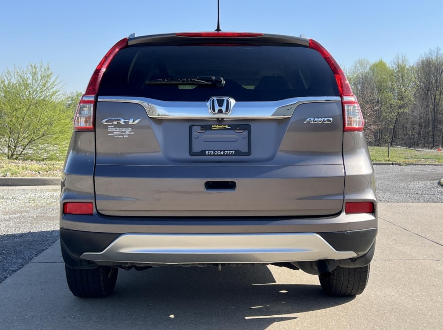 2015 BROWN /Tan Leather Honda CR-V EX-L 4WD (5J6RM4H74FL) with an 2.4L 4 Cyl. engine, Continuously Variable Transmission transmission, located at 2990 Old Orchard Rd., Jackson, MO, 63755, 37.354214, -89.612106 - 2015 Honda CR-V EX-L Local 1-Owner 186xxx miles All Wheel Drive 2.4L 4 Cyl. Automatic Leather Backup Camera Power Driver Seat Heated Seats Sunroof Cruise Power Windows/Locks/Mirrors We have financing available and we accept trades! Fill out a credit application on our website or come by - Photo#12