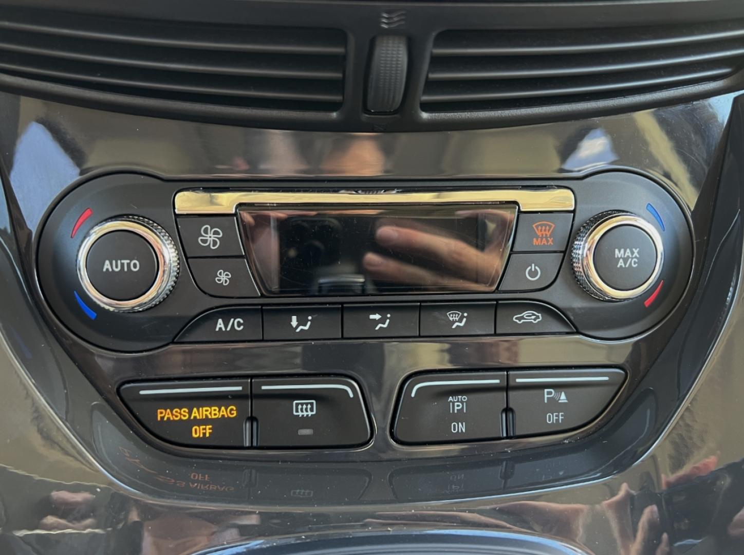 2016 WHITE /Tan Leather Ford Escape Titanium FWD (1FMCU0J9XGU) with an 2.0L 4 Cyl. engine, Automatic transmission, located at 2990 Old Orchard Rd., Jackson, MO, 63755, 37.354214, -89.612106 - 2016 Ford Escape Titanium Only 90xxx miles Front Wheel Drive 2.0L 4 Cyl. Automatic Leather Navigation Power/Heated Seats Backup Camera Sunroof Bluetooth Remote Start Cruise Power Window/Locks/Mirrors We have financing available and we accept trades! Fill out a credit application on our - Photo#28