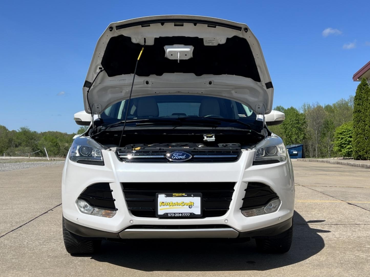 2016 WHITE /Tan Leather Ford Escape Titanium FWD (1FMCU0J9XGU) with an 2.0L 4 Cyl. engine, Automatic transmission, located at 2990 Old Orchard Rd., Jackson, MO, 63755, 37.354214, -89.612106 - 2016 Ford Escape Titanium Only 90xxx miles Front Wheel Drive 2.0L 4 Cyl. Automatic Leather Navigation Power/Heated Seats Backup Camera Sunroof Bluetooth Remote Start Cruise Power Window/Locks/Mirrors We have financing available and we accept trades! Fill out a credit application on our - Photo#37