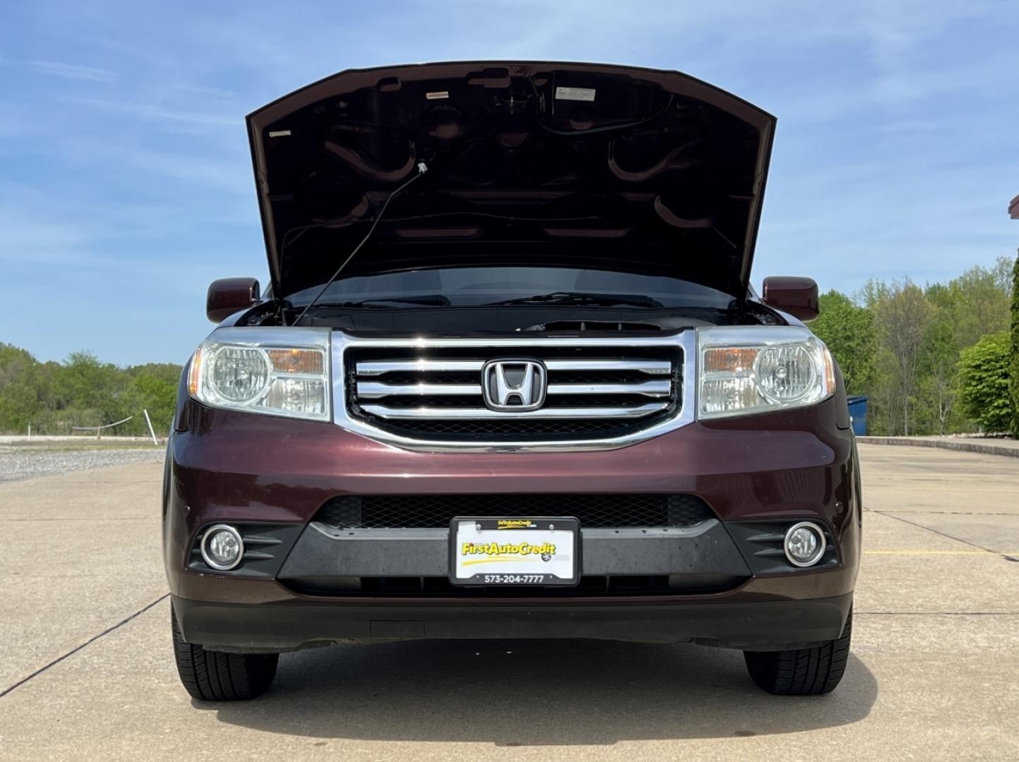 2015 MAROON /Tan Leather Honda Pilot Touring 2WD (5FNYF3H94FB) with an 3.5L V6 engine, Automatic transmission, located at 2990 Old Orchard Rd., Jackson, MO, 63755, 37.354214, -89.612106 - 2015 Honda Pilot Touring 145xxx miles Front Wheel Drive 3.5L V6 Automatic Leather 3rd Row Rear Entertainment Navigation Power/Heated Seats Bluetooth Cruise Power Windows/Locks/Mirrors We have financing available and we accept trades! Fill out a credit application on our website or come - Photo#36