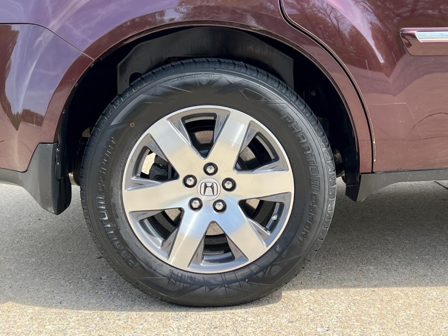 2015 MAROON /Tan Leather Honda Pilot Touring 2WD (5FNYF3H94FB) with an 3.5L V6 engine, Automatic transmission, located at 2990 Old Orchard Rd., Jackson, MO, 63755, 37.354214, -89.612106 - 2015 Honda Pilot Touring 145xxx miles Front Wheel Drive 3.5L V6 Automatic Leather 3rd Row Rear Entertainment Navigation Power/Heated Seats Bluetooth Cruise Power Windows/Locks/Mirrors We have financing available and we accept trades! Fill out a credit application on our website or come - Photo#38