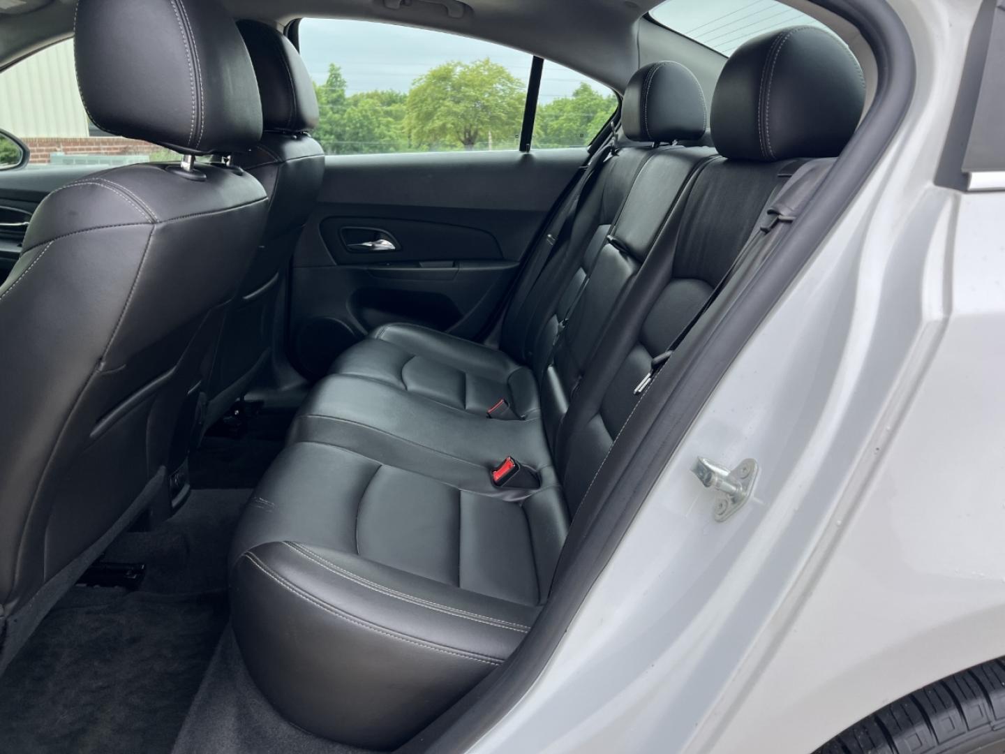 2014 WHITE /Black Leather Chevrolet Cruze LT (1G1PE5SB4E7) with an 1.4L 4 Cyl. TURBO engine, Automatic transmission, located at 506 S. Kingshighway, Cape Girardeau, MO, 63703, (573) 235-5000, 37.294994, -89.556206 - 2014 Chevrolet Cruze LT 185xxx miles Front Wheel Drive 1.4L 4 Cyl. Automatic Leather Power Driver Seat Heated Seats Sunroof Bluetooth Remote Start Cruise Power Windows/Locks/Mirrors We have financing available and we accept trades! Fill out a credit application on our website or come by - Photo#17