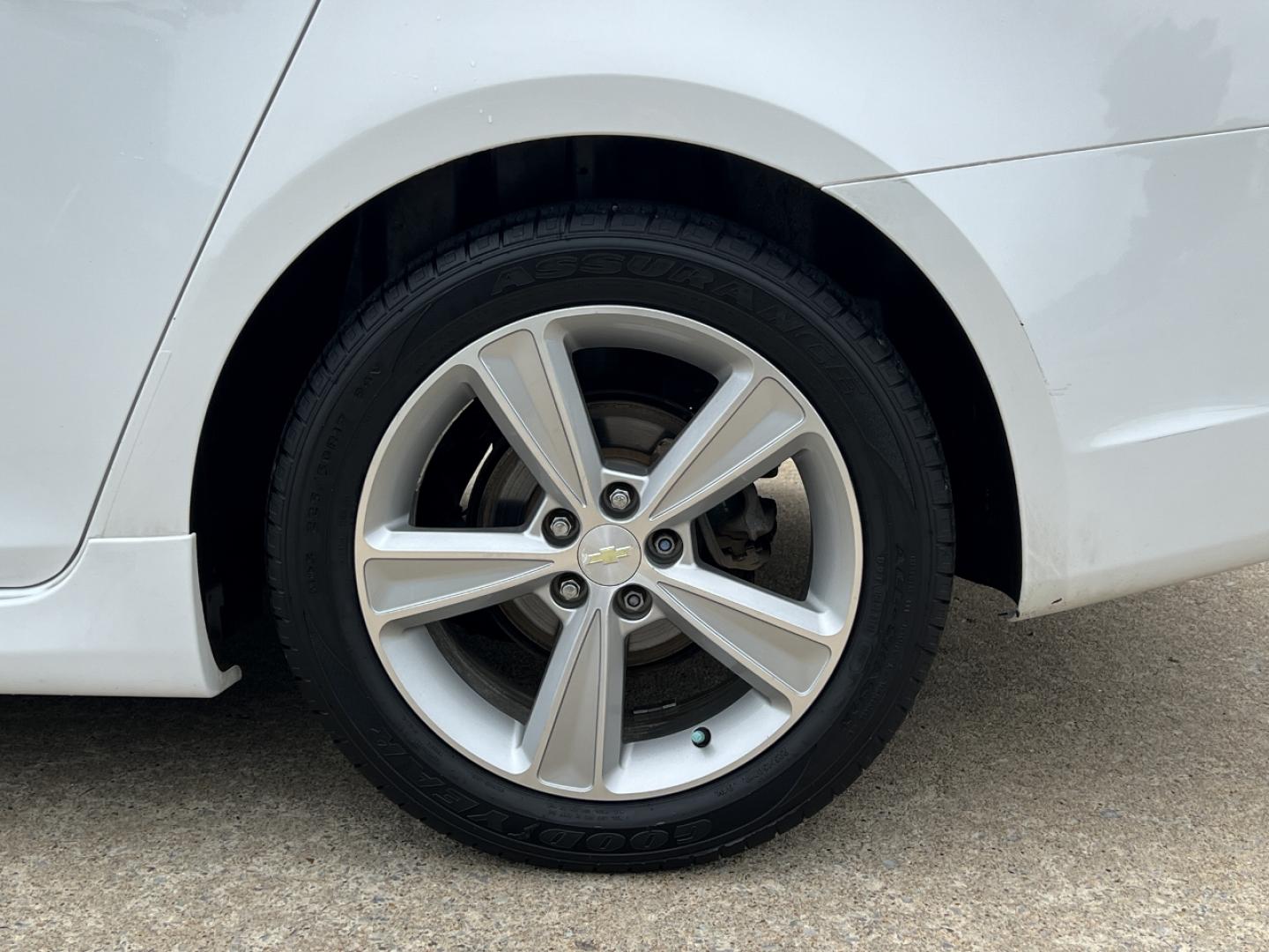 2014 WHITE /Black Leather Chevrolet Cruze LT (1G1PE5SB4E7) with an 1.4L 4 Cyl. TURBO engine, Automatic transmission, located at 506 S. Kingshighway, Cape Girardeau, MO, 63703, (573) 235-5000, 37.294994, -89.556206 - 2014 Chevrolet Cruze LT 185xxx miles Front Wheel Drive 1.4L 4 Cyl. Automatic Leather Power Driver Seat Heated Seats Sunroof Bluetooth Remote Start Cruise Power Windows/Locks/Mirrors We have financing available and we accept trades! Fill out a credit application on our website or come by - Photo#35