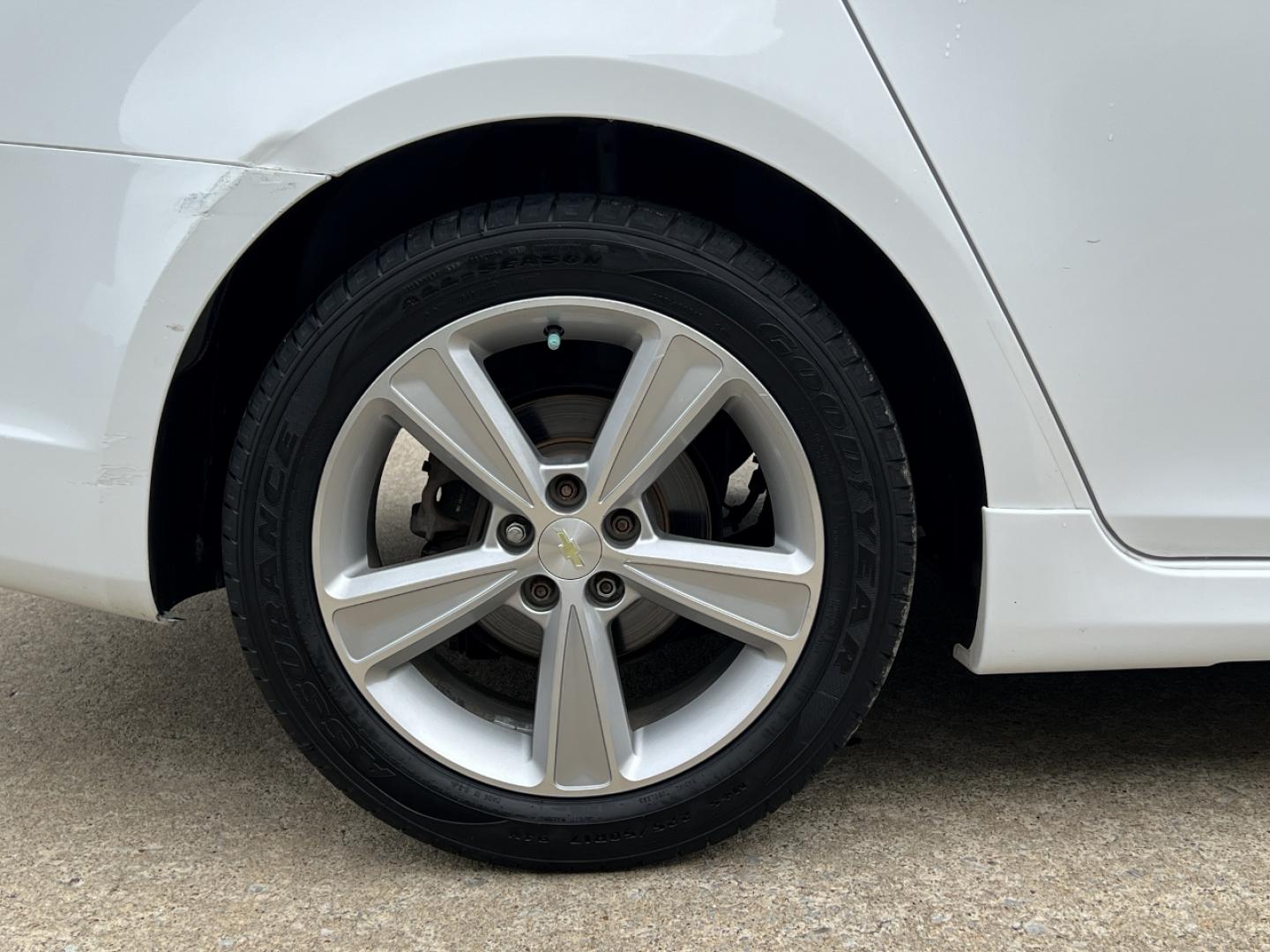 2014 WHITE /Black Leather Chevrolet Cruze LT (1G1PE5SB4E7) with an 1.4L 4 Cyl. TURBO engine, Automatic transmission, located at 506 S. Kingshighway, Cape Girardeau, MO, 63703, (573) 235-5000, 37.294994, -89.556206 - 2014 Chevrolet Cruze LT 185xxx miles Front Wheel Drive 1.4L 4 Cyl. Automatic Leather Power Driver Seat Heated Seats Sunroof Bluetooth Remote Start Cruise Power Windows/Locks/Mirrors We have financing available and we accept trades! Fill out a credit application on our website or come by - Photo#36