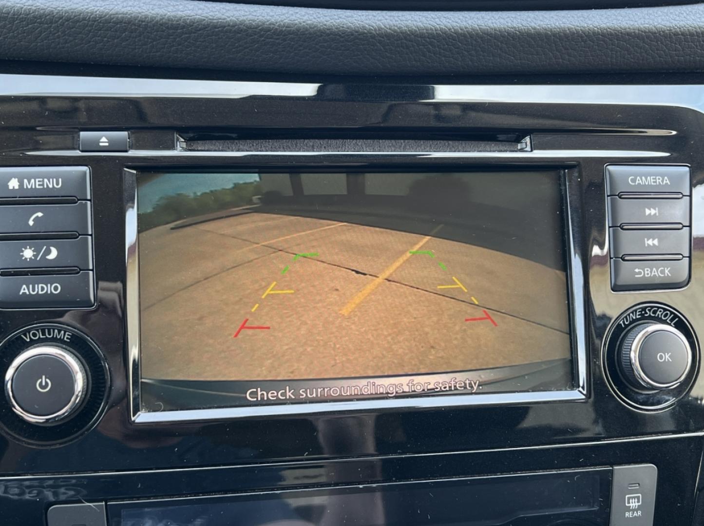 2020 GRAY /Black Cloth Nissan Rogue SV 2WD (JN8AT2MTXLW) with an 2.5L 4 Cyl. engine, CVT transmission, located at 2990 Old Orchard Rd., Jackson, MO, 63755, 37.354214, -89.612106 - 2020 Nissan Rogue SV 76xxx miles Front Wheel Drive 2.5L 4 Cyl. Automatic Backup Camera Power Driver Seat Heated Seats Bluetooth Remote Start Cruise Power Windows/Locks/Mirrors We have financing available and we accept trades! Fill out a credit application on our website or come by today! - Photo#2