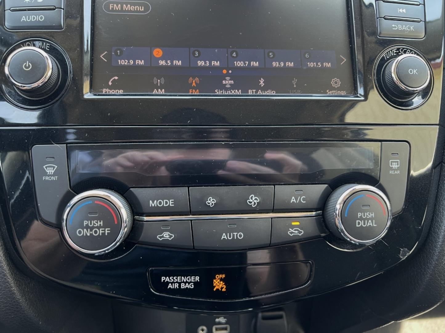 2020 GRAY /Black Cloth Nissan Rogue SV 2WD (JN8AT2MTXLW) with an 2.5L 4 Cyl. engine, CVT transmission, located at 2990 Old Orchard Rd., Jackson, MO, 63755, 37.354214, -89.612106 - 2020 Nissan Rogue SV 76xxx miles Front Wheel Drive 2.5L 4 Cyl. Automatic Backup Camera Power Driver Seat Heated Seats Bluetooth Remote Start Cruise Power Windows/Locks/Mirrors We have financing available and we accept trades! Fill out a credit application on our website or come by today! - Photo#28