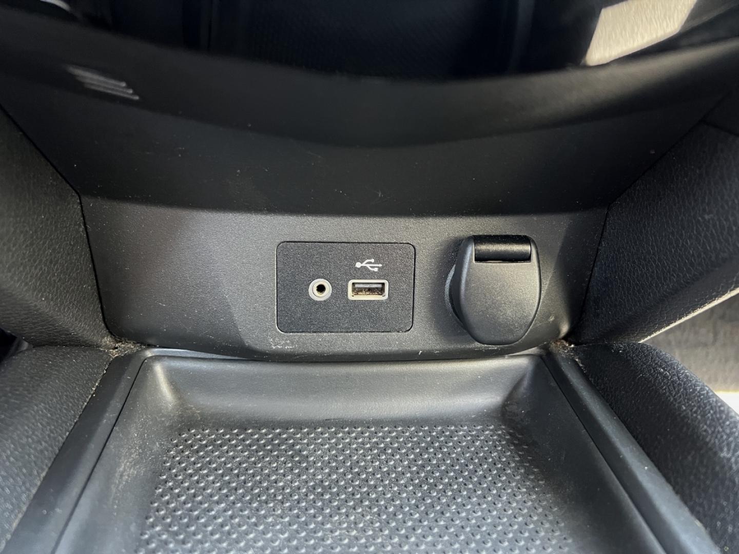 2020 GRAY /Black Cloth Nissan Rogue SV 2WD (JN8AT2MTXLW) with an 2.5L 4 Cyl. engine, CVT transmission, located at 2990 Old Orchard Rd., Jackson, MO, 63755, 37.354214, -89.612106 - 2020 Nissan Rogue SV 76xxx miles Front Wheel Drive 2.5L 4 Cyl. Automatic Backup Camera Power Driver Seat Heated Seats Bluetooth Remote Start Cruise Power Windows/Locks/Mirrors We have financing available and we accept trades! Fill out a credit application on our website or come by today! - Photo#29
