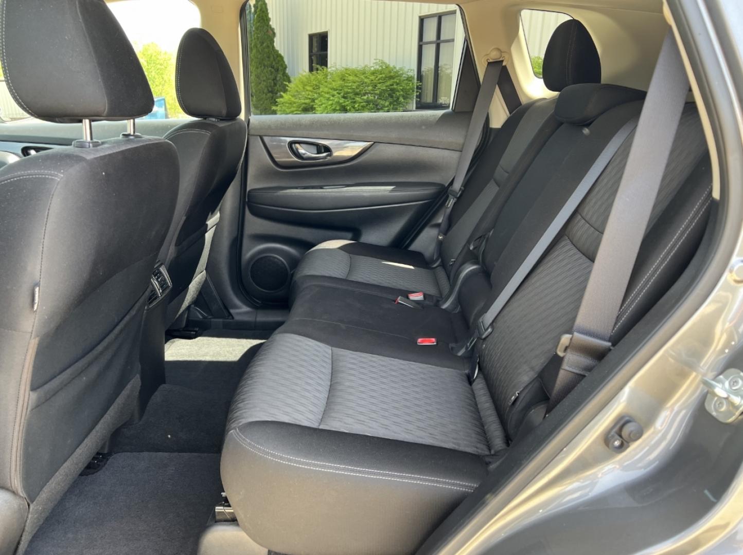 2020 GRAY /Black Cloth Nissan Rogue SV 2WD (JN8AT2MTXLW) with an 2.5L 4 Cyl. engine, CVT transmission, located at 2990 Old Orchard Rd., Jackson, MO, 63755, 37.354214, -89.612106 - 2020 Nissan Rogue SV 76xxx miles Front Wheel Drive 2.5L 4 Cyl. Automatic Backup Camera Power Driver Seat Heated Seats Bluetooth Remote Start Cruise Power Windows/Locks/Mirrors We have financing available and we accept trades! Fill out a credit application on our website or come by today! - Photo#17