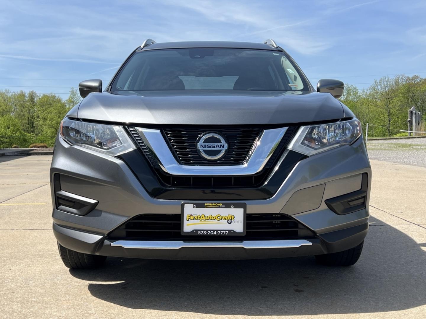 2020 GRAY /Black Cloth Nissan Rogue SV 2WD (JN8AT2MTXLW) with an 2.5L 4 Cyl. engine, CVT transmission, located at 2990 Old Orchard Rd., Jackson, MO, 63755, 37.354214, -89.612106 - 2020 Nissan Rogue SV 76xxx miles Front Wheel Drive 2.5L 4 Cyl. Automatic Backup Camera Power Driver Seat Heated Seats Bluetooth Remote Start Cruise Power Windows/Locks/Mirrors We have financing available and we accept trades! Fill out a credit application on our website or come by today! - Photo#12