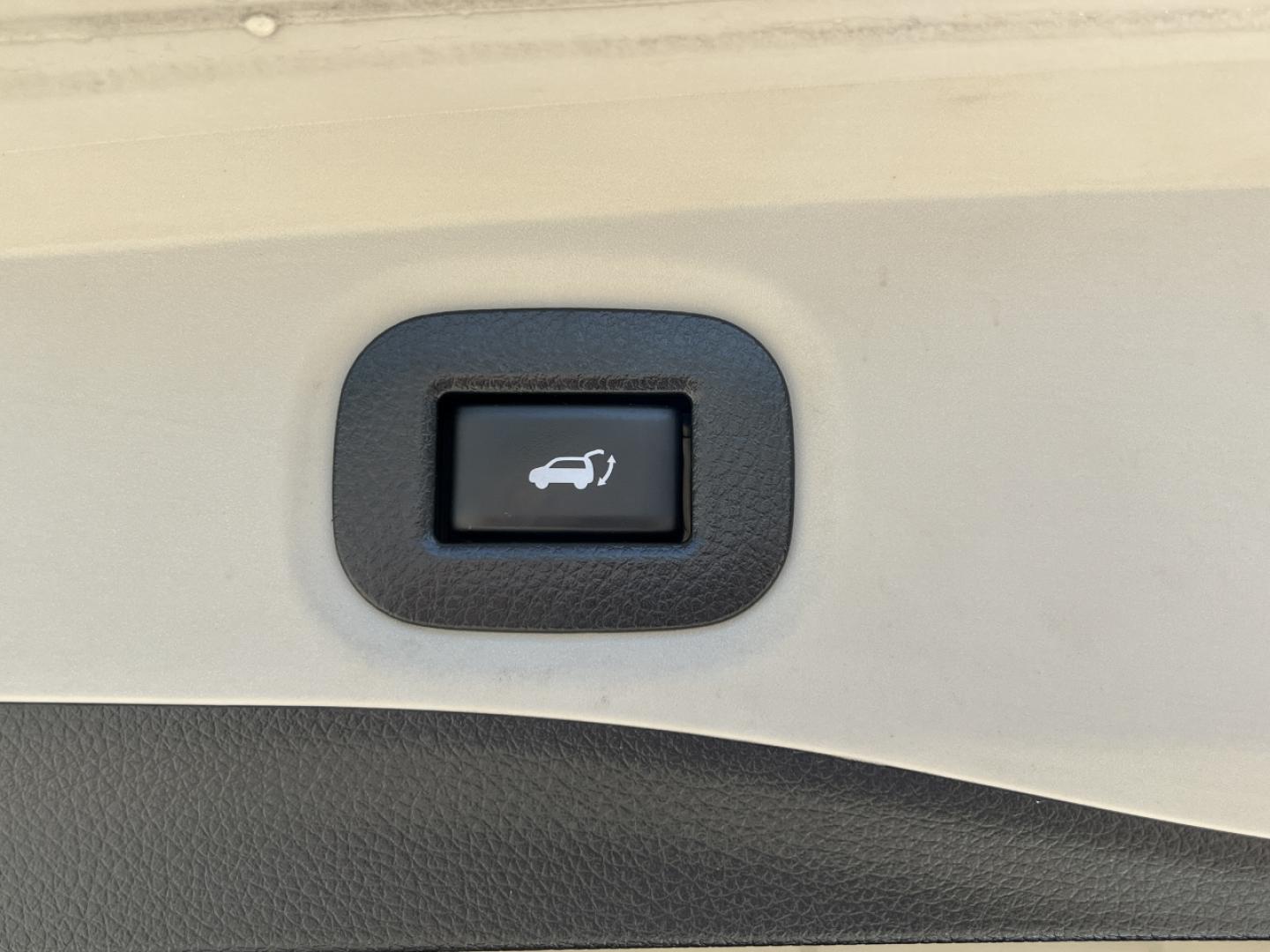 2020 GRAY /Black Cloth Nissan Rogue SV 2WD (JN8AT2MTXLW) with an 2.5L 4 Cyl. engine, CVT transmission, located at 2990 Old Orchard Rd., Jackson, MO, 63755, 37.354214, -89.612106 - 2020 Nissan Rogue SV 76xxx miles Front Wheel Drive 2.5L 4 Cyl. Automatic Backup Camera Power Driver Seat Heated Seats Bluetooth Remote Start Cruise Power Windows/Locks/Mirrors We have financing available and we accept trades! Fill out a credit application on our website or come by today! - Photo#21