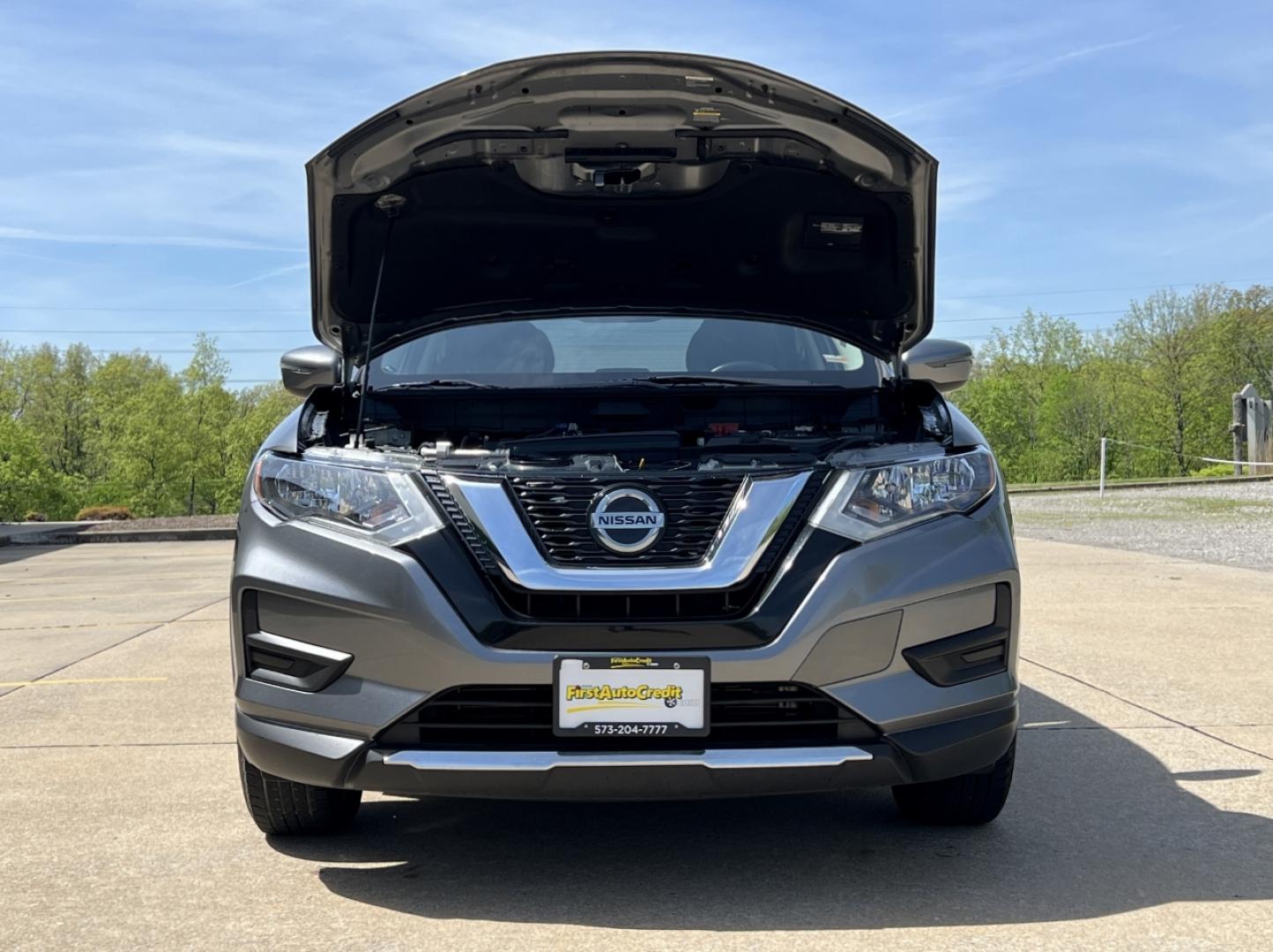 2020 GRAY /Black Cloth Nissan Rogue SV 2WD (JN8AT2MTXLW) with an 2.5L 4 Cyl. engine, CVT transmission, located at 2990 Old Orchard Rd., Jackson, MO, 63755, 37.354214, -89.612106 - 2020 Nissan Rogue SV 76xxx miles Front Wheel Drive 2.5L 4 Cyl. Automatic Backup Camera Power Driver Seat Heated Seats Bluetooth Remote Start Cruise Power Windows/Locks/Mirrors We have financing available and we accept trades! Fill out a credit application on our website or come by today! - Photo#34