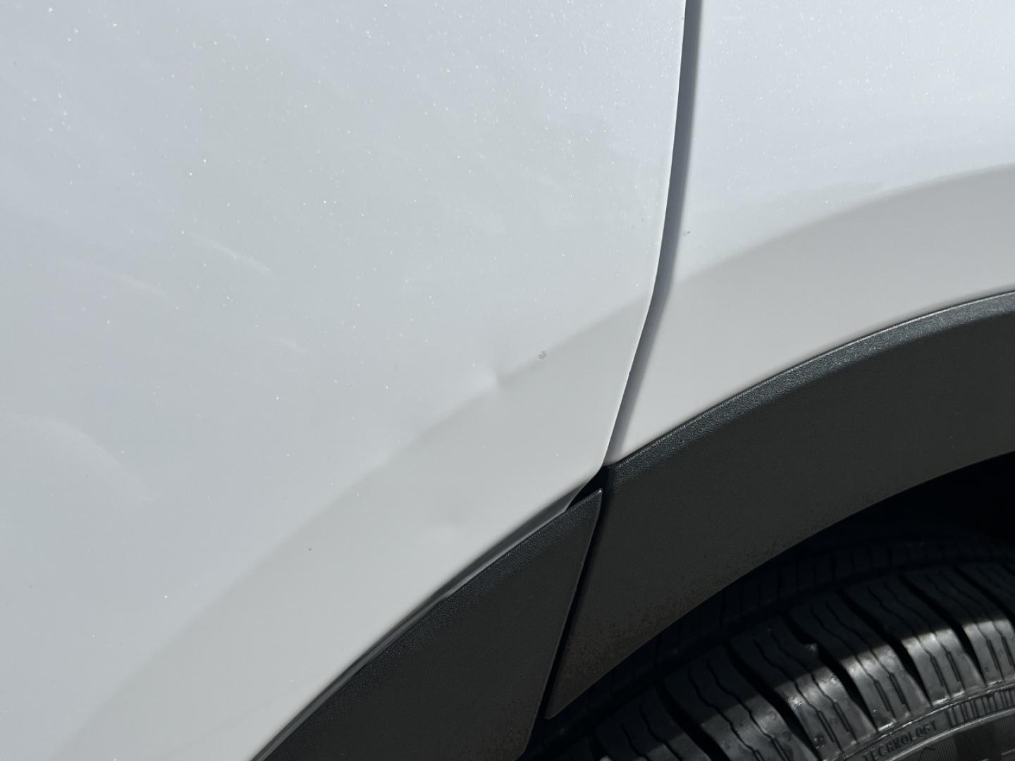 2022 WHITE /Black Cloth Kia Sorento LX 2WD (5XYRG4LCXNG) with an 2.4L 4 Cyl. engine, Automatic transmission, located at 2990 Old Orchard Rd., Jackson, MO, 63755, 37.354214, -89.612106 - 2022 Kia Sorento LX 64xxx miles Front Wheel Drive 2.5L 4 Cyl. Automatic 3rd Row Backup Camera Bluetooth Cruise Power Windows/Locks/Mirrors We have financing available and we accept trades! Fill out a credit application on our website or come by today! If you have any questions, give us a - Photo#36