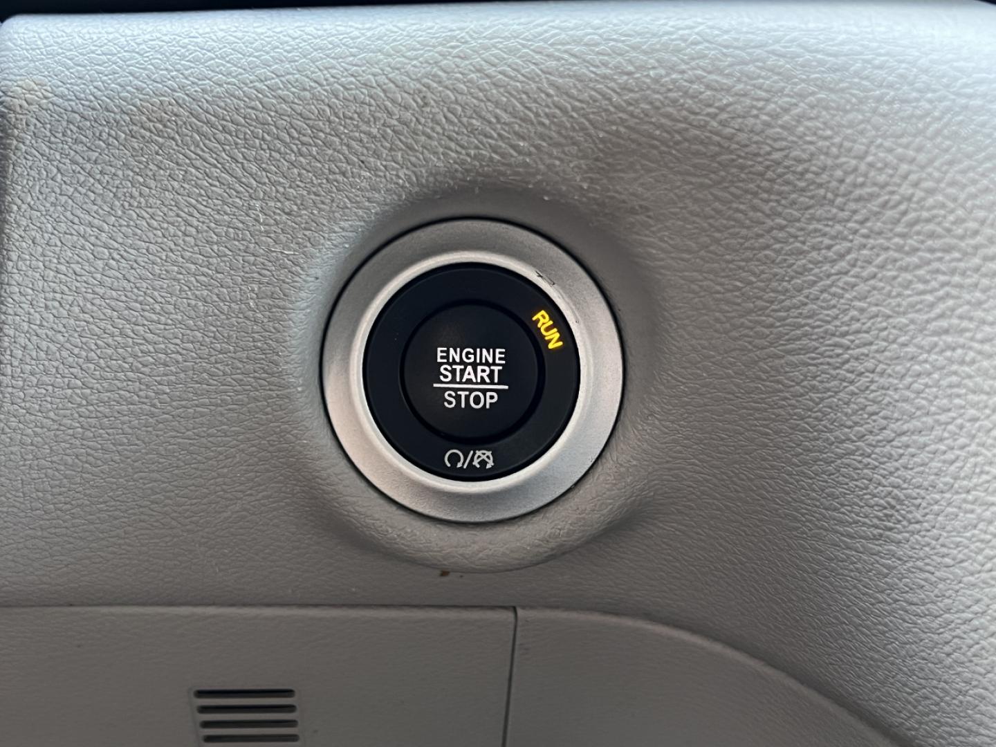 2023 BLACK /Black Leather Chrysler Pacifica Touring-L (2C4RC1BGXPR) with an 3.6L V6 engine, Automatic transmission, located at 506 S. Kingshighway, Cape Girardeau, MO, 63703, (573) 235-5000, 37.294994, -89.556206 - 2023 Chrysler Pacifica Touring L 1-Owner 88xxx miles Front Wheel Drive 3.6L V6 Automatic Leather 3rd Row Backup Camera Heated Seats Heated Steering Wheel Power Driver Seat Bluetooth Remote Start Cruise Power Windows/Locks/Mirrors We have financing available and we accept trades! Fill - Photo#26