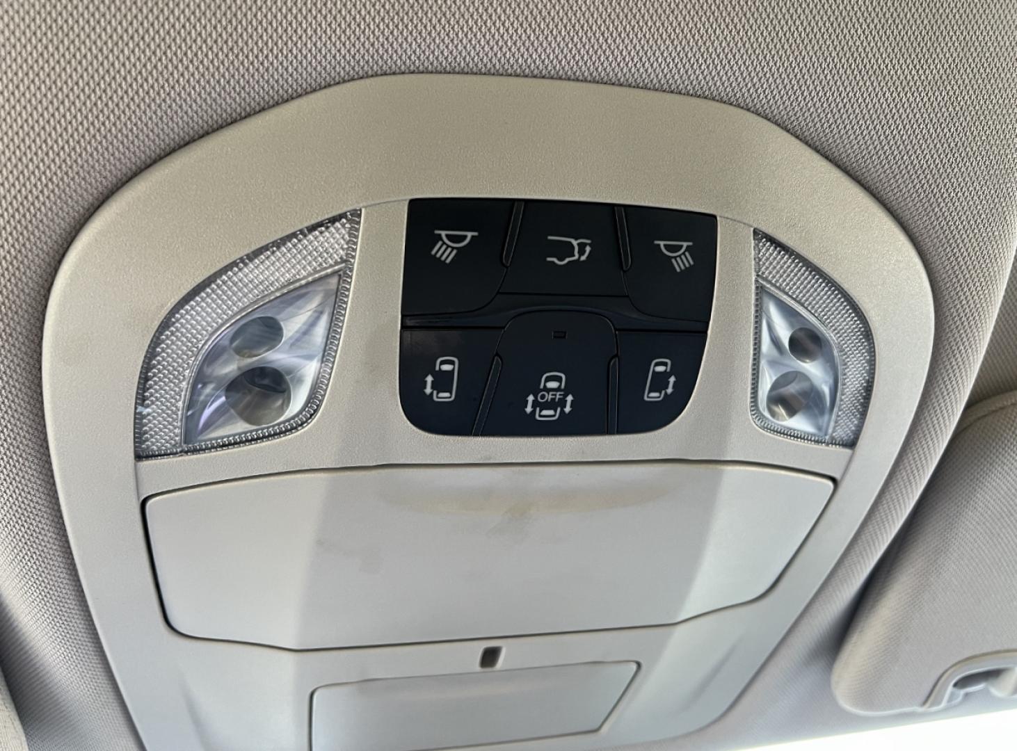 2023 BLACK /Black Leather Chrysler Pacifica Touring-L (2C4RC1BGXPR) with an 3.6L V6 engine, Automatic transmission, located at 506 S. Kingshighway, Cape Girardeau, MO, 63703, (573) 235-5000, 37.294994, -89.556206 - 2023 Chrysler Pacifica Touring L 1-Owner 88xxx miles Front Wheel Drive 3.6L V6 Automatic Leather 3rd Row Backup Camera Heated Seats Heated Steering Wheel Power Driver Seat Bluetooth Remote Start Cruise Power Windows/Locks/Mirrors We have financing available and we accept trades! Fill - Photo#34