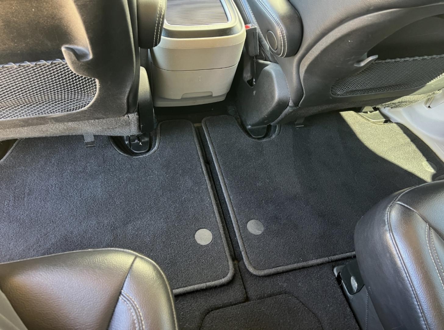 2022 BLUE /Black Leather Chrysler Pacifica Touring-L (2C4RC1BG9NR) with an 3.6L V6 engine, Automatic transmission, located at 2990 Old Orchard Rd., Jackson, MO, 63755, 37.354214, -89.612106 - 2022 Chrysler Pacifica Touring L 1-Owner 95xxx miles Front Wheel Drive 3.6L V6 Automatic Leather 3rd Row Stow 'N Go Backup Camera Power Driver Seat Heated Seats Heated Steering Wheel Bluetooth Remote Start Cruise Power Windows/Locks/Mirrors We have financing available and we accept - Photo#37