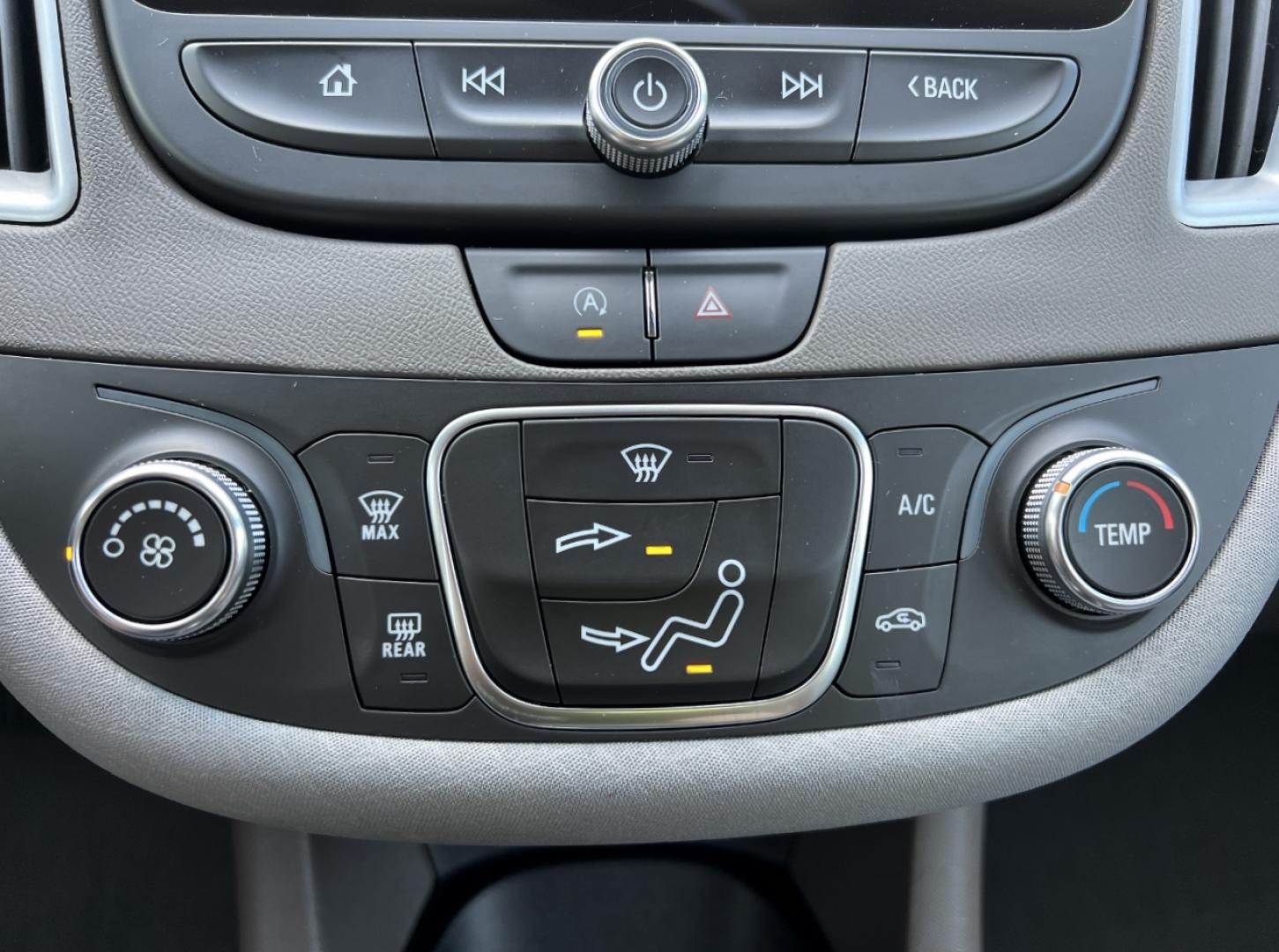 2020 WHITE /Gray Cloth Chevrolet Malibu LS (1G1ZC5ST5LF) with an 1.5L 4 Cyl. engine, Automatic transmission, located at 2990 Old Orchard Rd., Jackson, MO, 63755, 37.354214, -89.612106 - 2020 Chevrolet Malibu LS 1-Owner 93xxx miles Front Wheel Drive 1.5L 4 Cyl. Automatic Backup Camera Bluetooth Cruise Power Windows/Locks/Mirrors We have financing available and we accept trades! Fill out a credit application on our website or come by today! If you have any questions, give - Photo#24