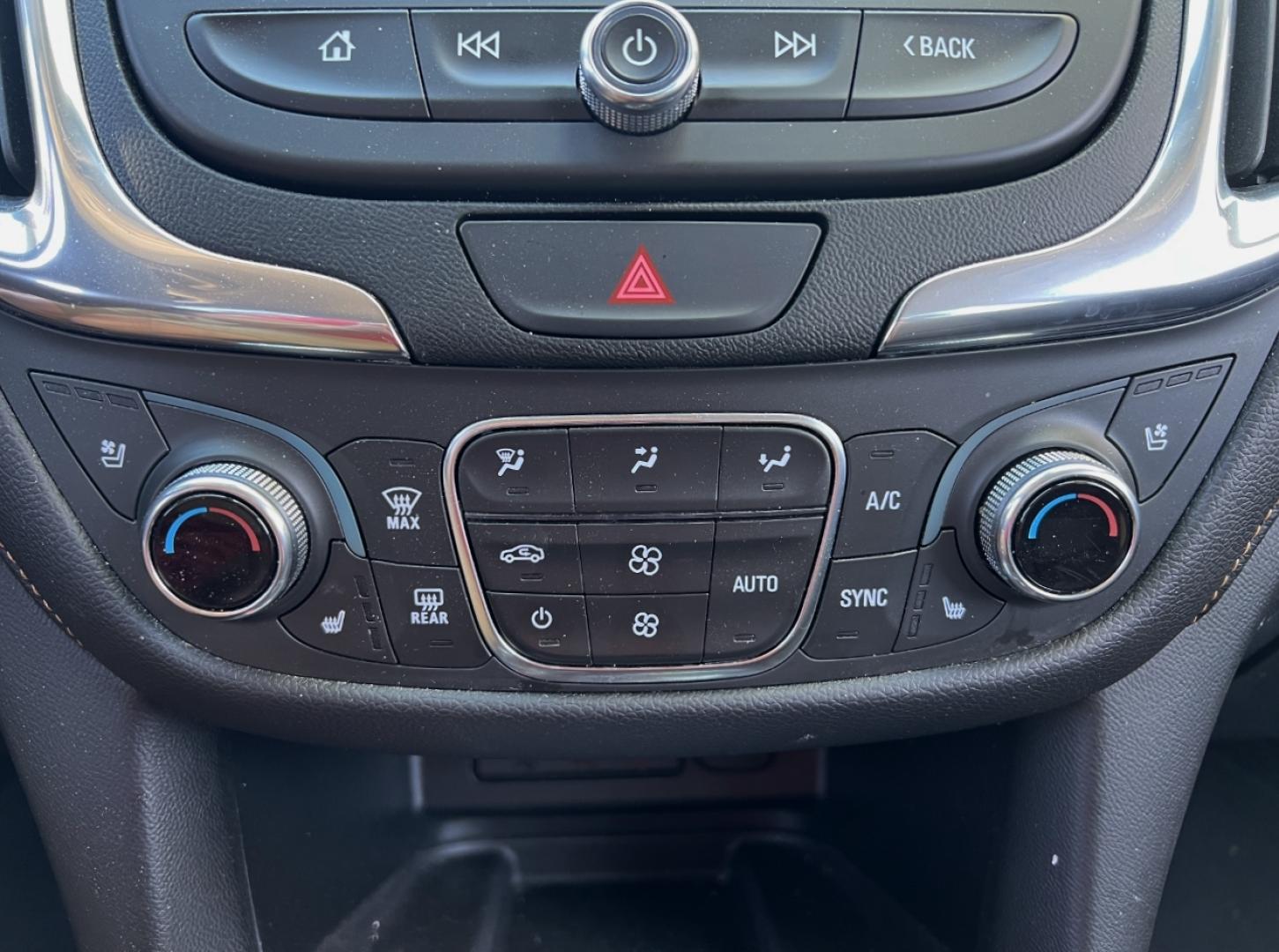 2020 BLACK /Black Leather Chevrolet Equinox Premier 1.5 2WD (2GNAXNEV3L6) with an 1.5L 4 Cyl. TURBO engine, Automatic transmission, located at 2990 Old Orchard Rd., Jackson, MO, 63755, 37.354214, -89.612106 - We have financing available and we accept trades! Fill out a credit application on our website or come by today! If you have any questions, give us a call at (573) 204-7777 or visit our website at firstautocredit.com. - Photo#3
