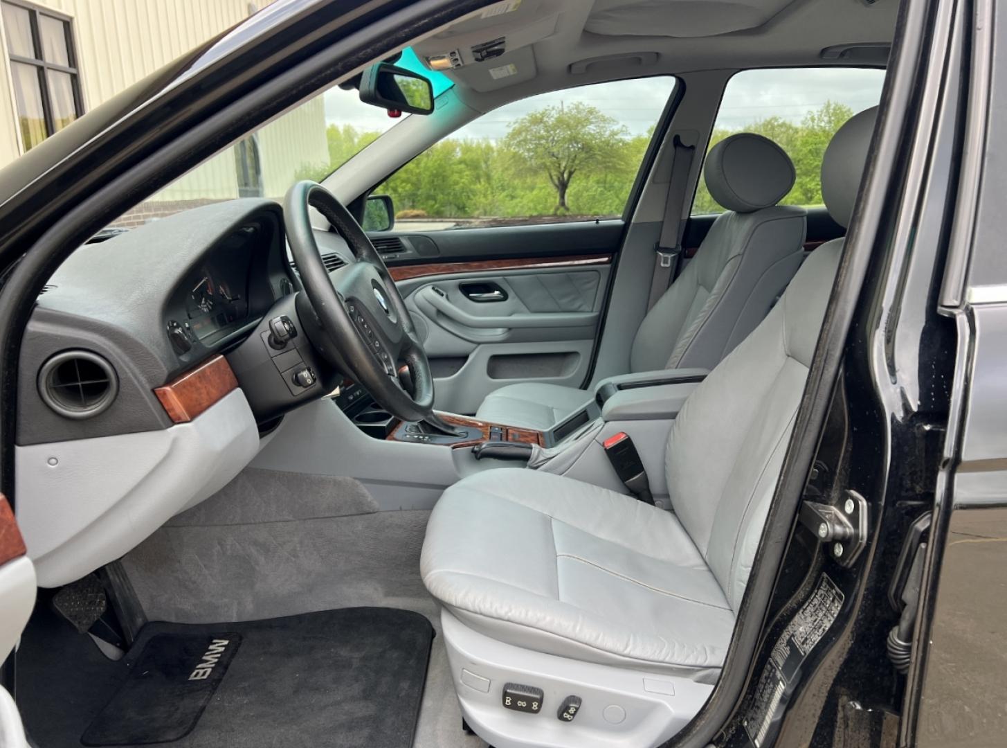 2002 BLACK /Gray Leather BMW 5-Series 530i (WBADT63412C) with an 3.0L I6 engine, Automatic transmission, located at 2990 Old Orchard Rd., Jackson, MO, 63755, 37.354214, -89.612106 - 2002 BMW 5 Series 530I 182xxx miles Rear Wheel Drive 3.0L 6 Cyl. Automatic Leather Power Seats Sunroof Cruise Power Windows/Locks/Mirrors We have financing available and we accept trades! Fill out a credit application on our website or come by today! If you have any questions, give us a c - Photo#12