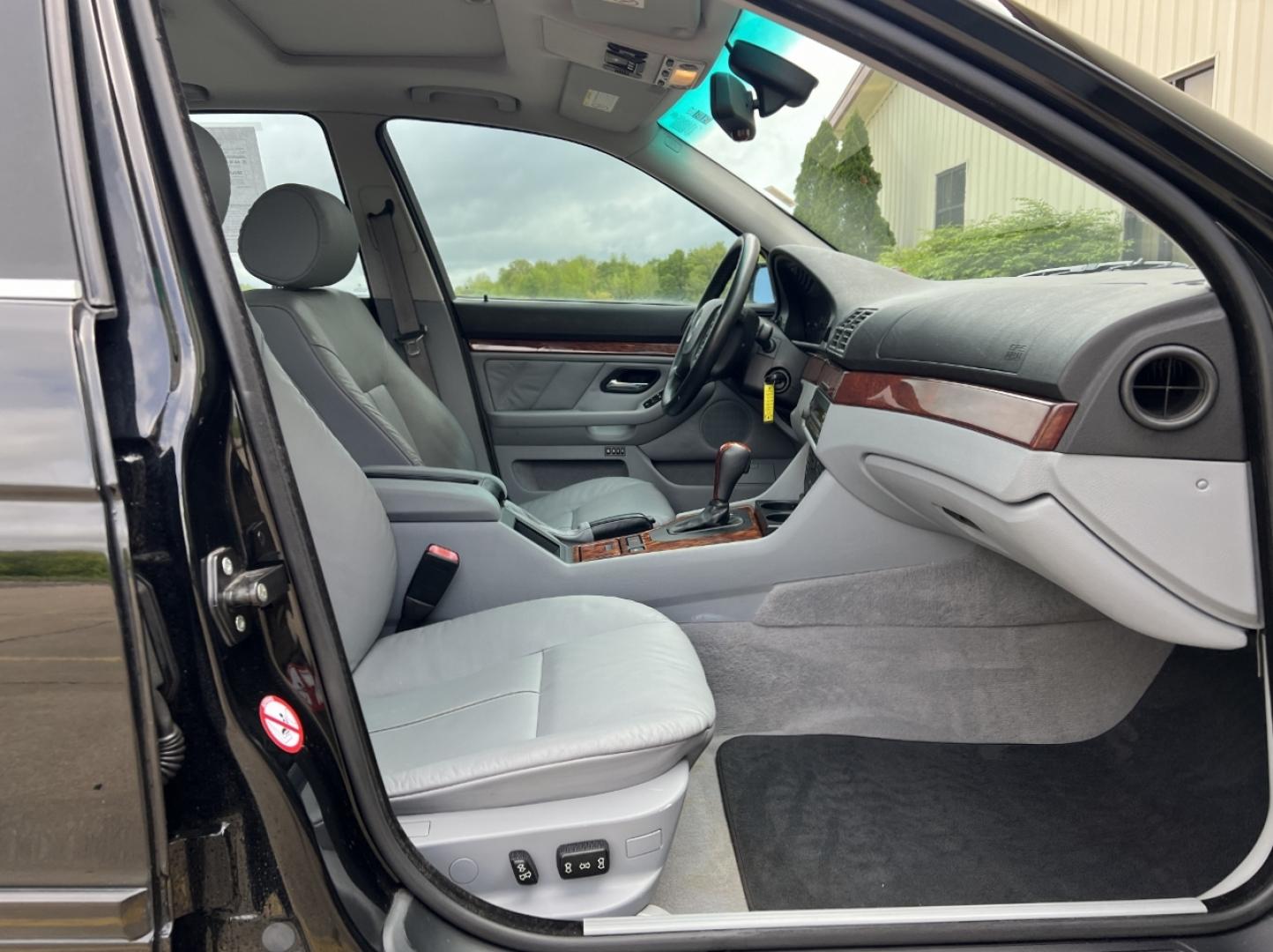 2002 BLACK /Gray Leather BMW 5-Series 530i (WBADT63412C) with an 3.0L I6 engine, Automatic transmission, located at 2990 Old Orchard Rd., Jackson, MO, 63755, 37.354214, -89.612106 - 2002 BMW 5 Series 530I 182xxx miles Rear Wheel Drive 3.0L 6 Cyl. Automatic Leather Power Seats Sunroof Cruise Power Windows/Locks/Mirrors We have financing available and we accept trades! Fill out a credit application on our website or come by today! If you have any questions, give us a c - Photo#14