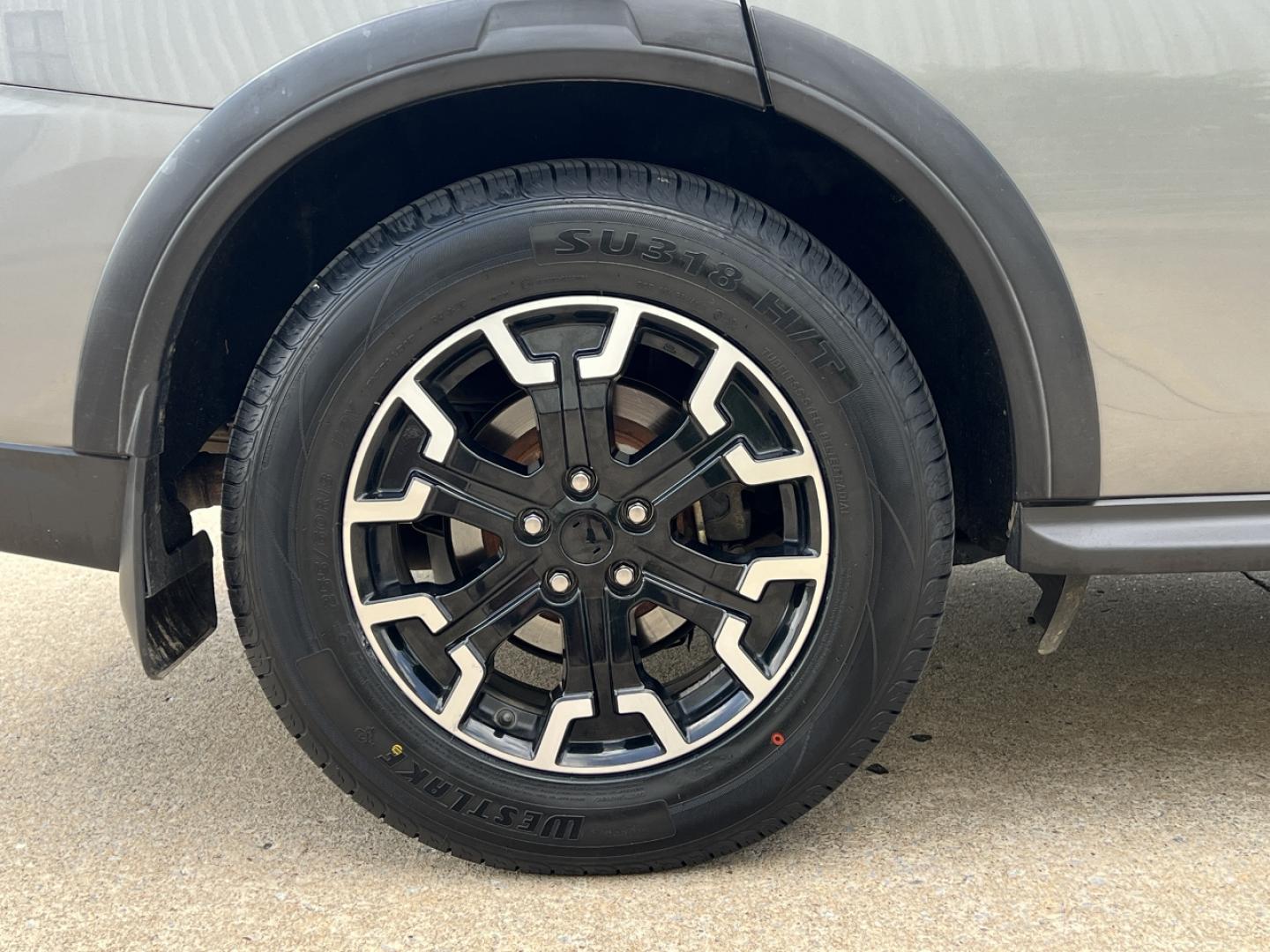 2019 GRAY /Black/Gray Leather Nissan Pathfinder SL 4WD (5N1DR2MM2KC) with an 3.5L V6 engine, CVT transmission, located at 2990 Old Orchard Rd., Jackson, MO, 63755, 37.354214, -89.612106 - 2019 Nissan Pathfinder SL Rock Creek 1-Owner 160xxx miles 4 Wheel Drive 3.5L V6 Automatic Leather 3rd Row Navigation Power/Heated Seats Heated Rear Seats Heated Steering Wheel Sunroof Backup Camera Bluetooth Remote Start Cruise Power Windows/Locks/Mirrors We have financing availabl - Photo#46