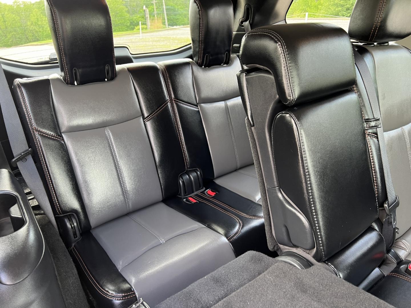 2019 GRAY /Black/Gray Leather Nissan Pathfinder SL 4WD (5N1DR2MM2KC) with an 3.5L V6 engine, CVT transmission, located at 2990 Old Orchard Rd., Jackson, MO, 63755, 37.354214, -89.612106 - 2019 Nissan Pathfinder SL Rock Creek 1-Owner 160xxx miles 4 Wheel Drive 3.5L V6 Automatic Leather 3rd Row Navigation Power/Heated Seats Heated Rear Seats Heated Steering Wheel Sunroof Backup Camera Bluetooth Remote Start Cruise Power Windows/Locks/Mirrors We have financing availabl - Photo#23